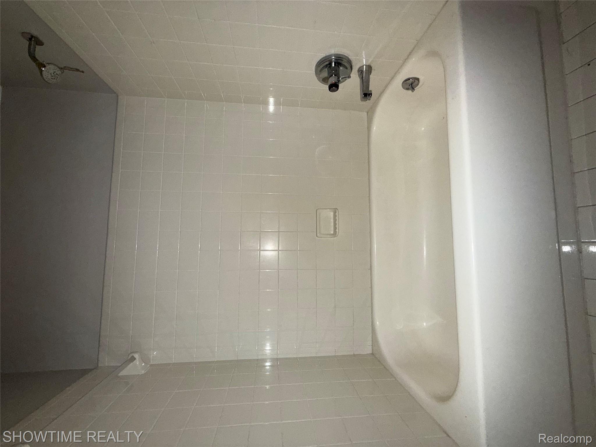 30671 HIDDEN PINES Lane