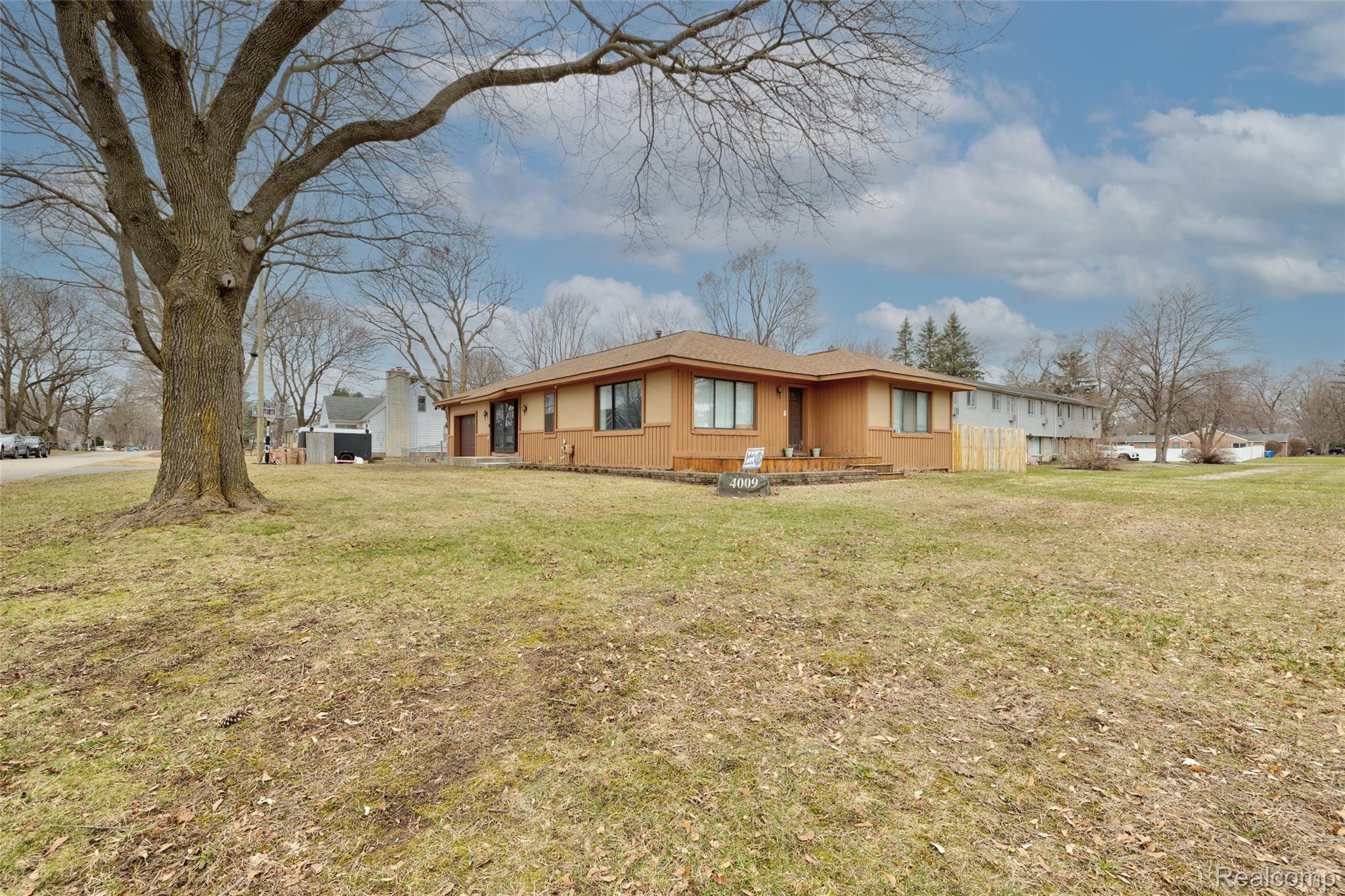 4009 Airport Road