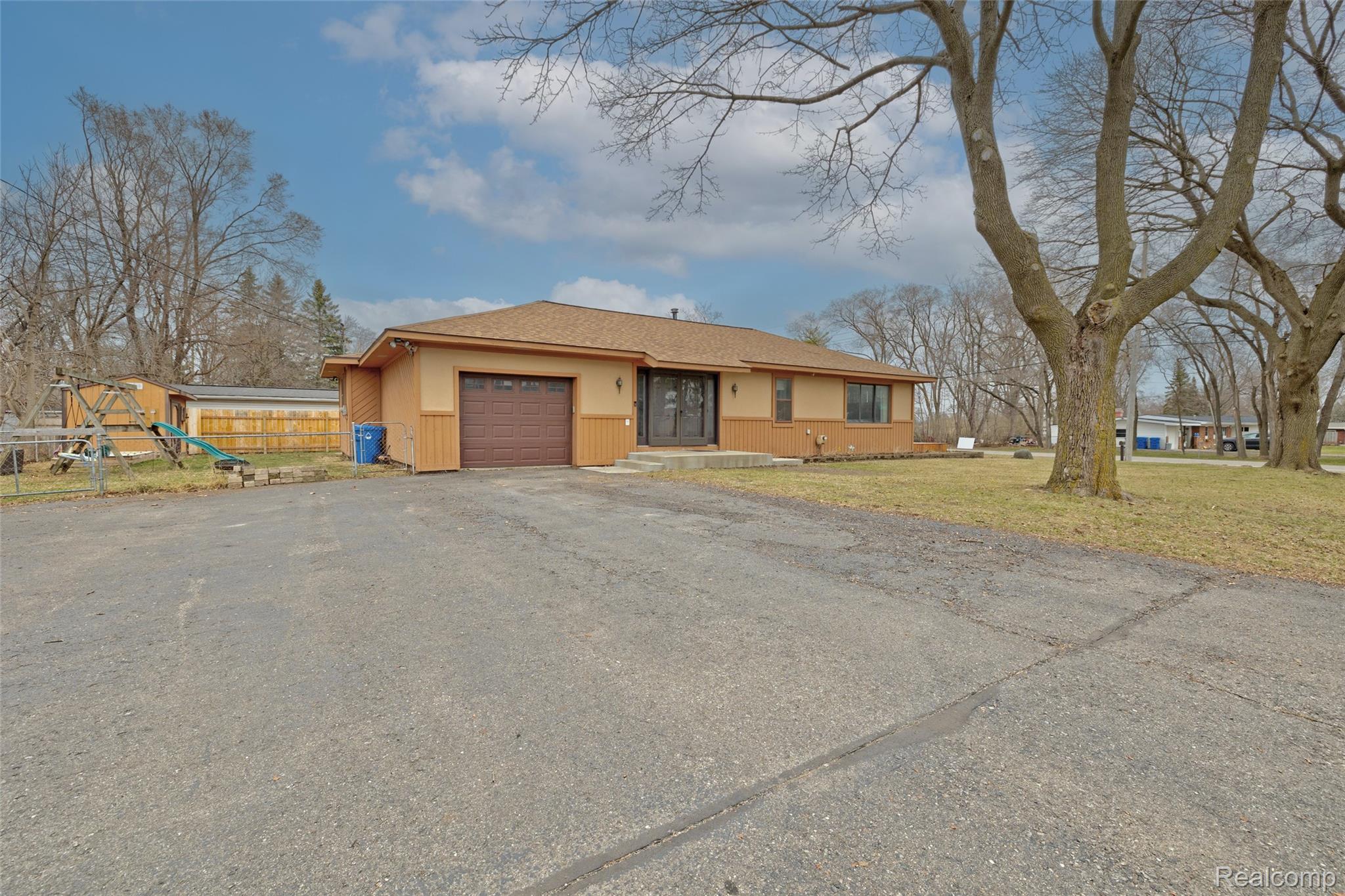 4009 Airport Road