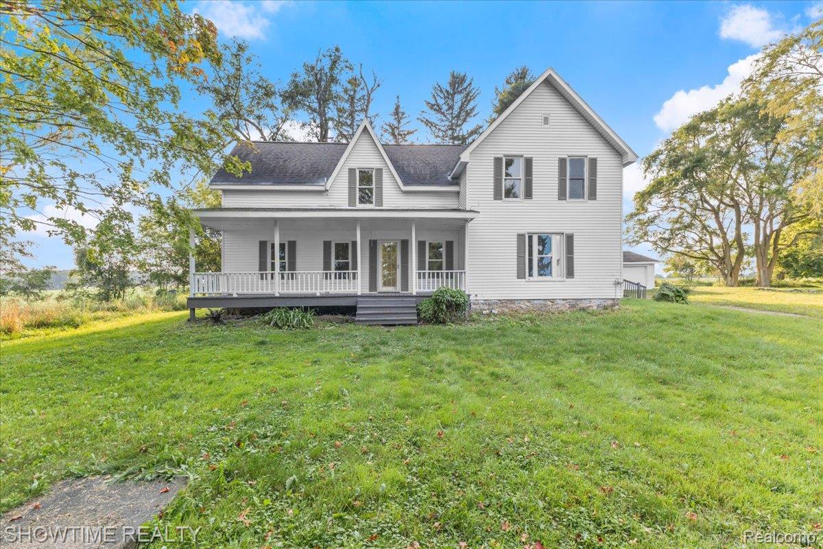 1865 N BLACKS CORNERS Road