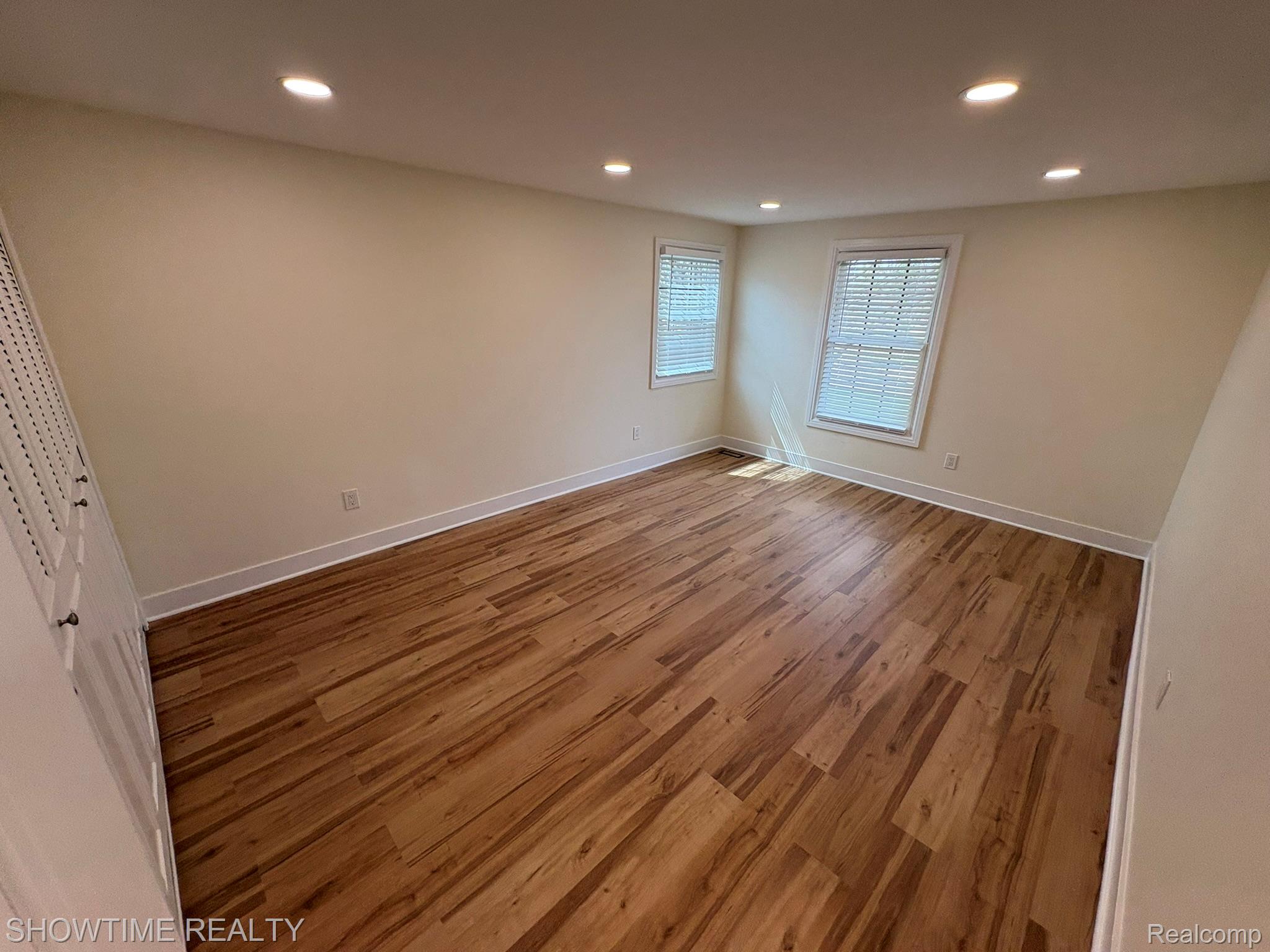 39525 Heatherheath Drive