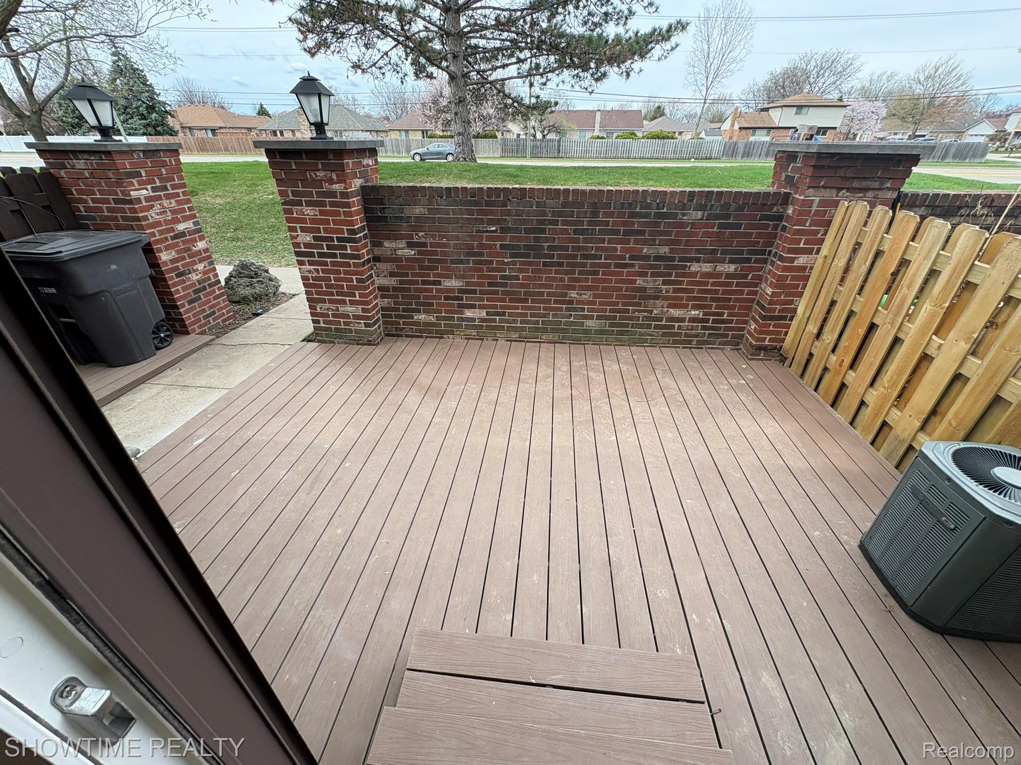 39525 Heatherheath Drive