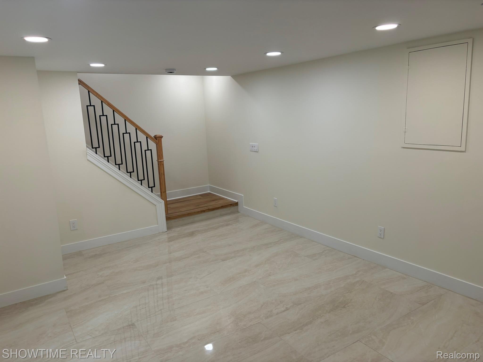 39525 Heatherheath Drive