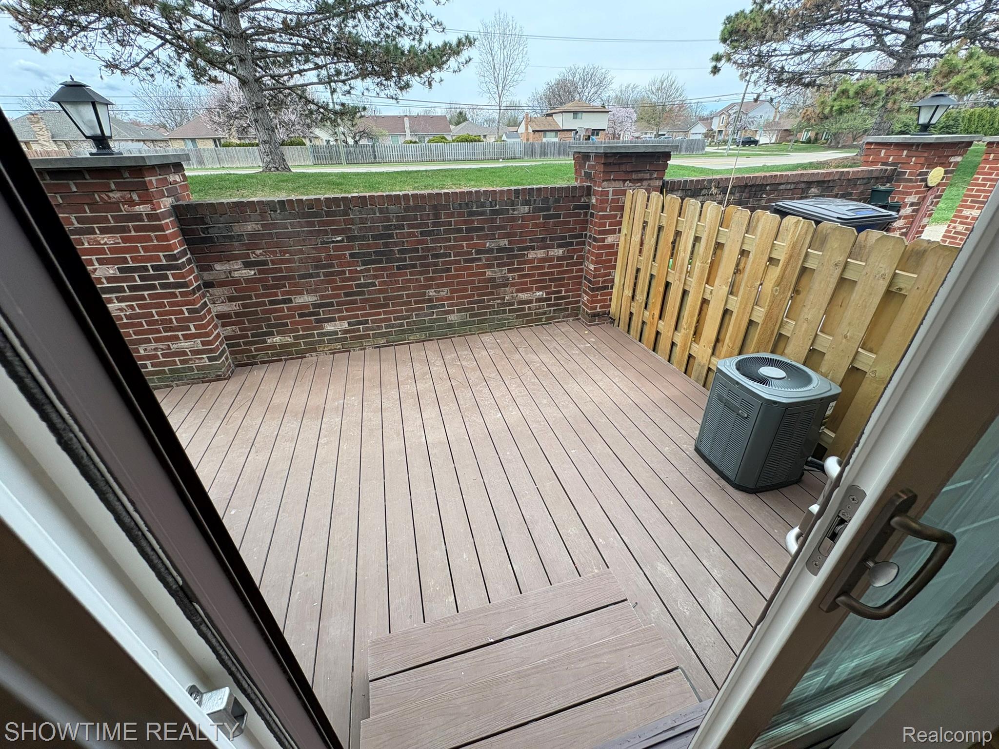 39525 Heatherheath Drive