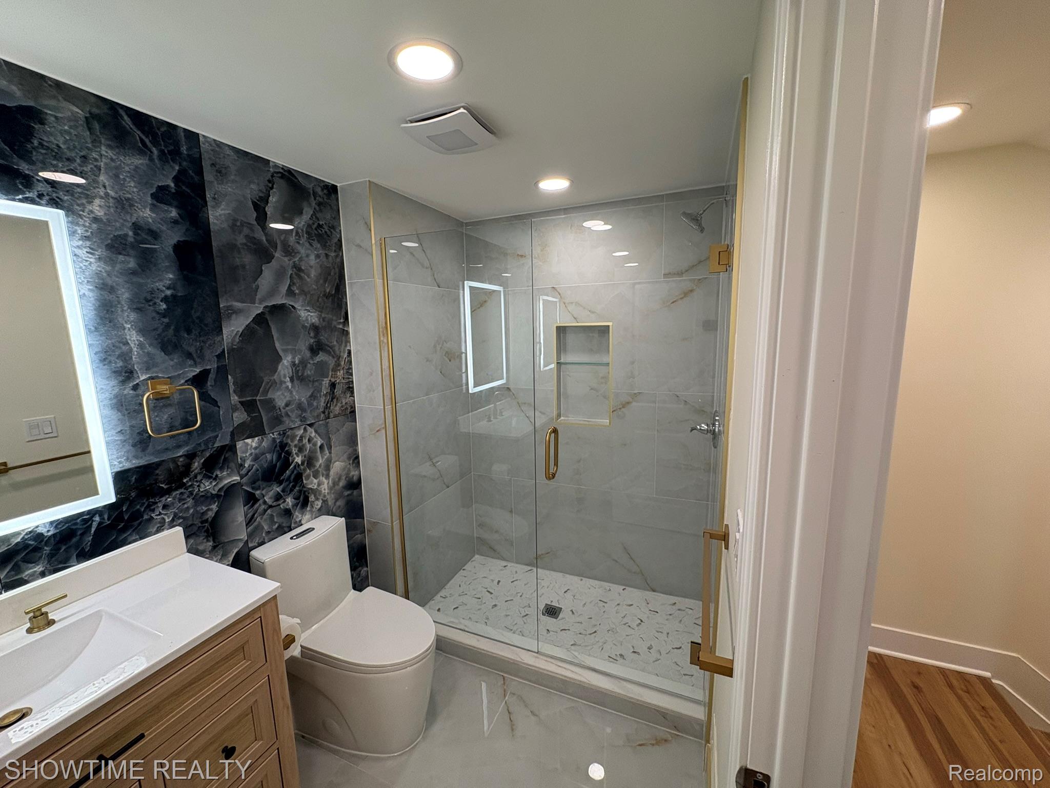 39525 Heatherheath Drive