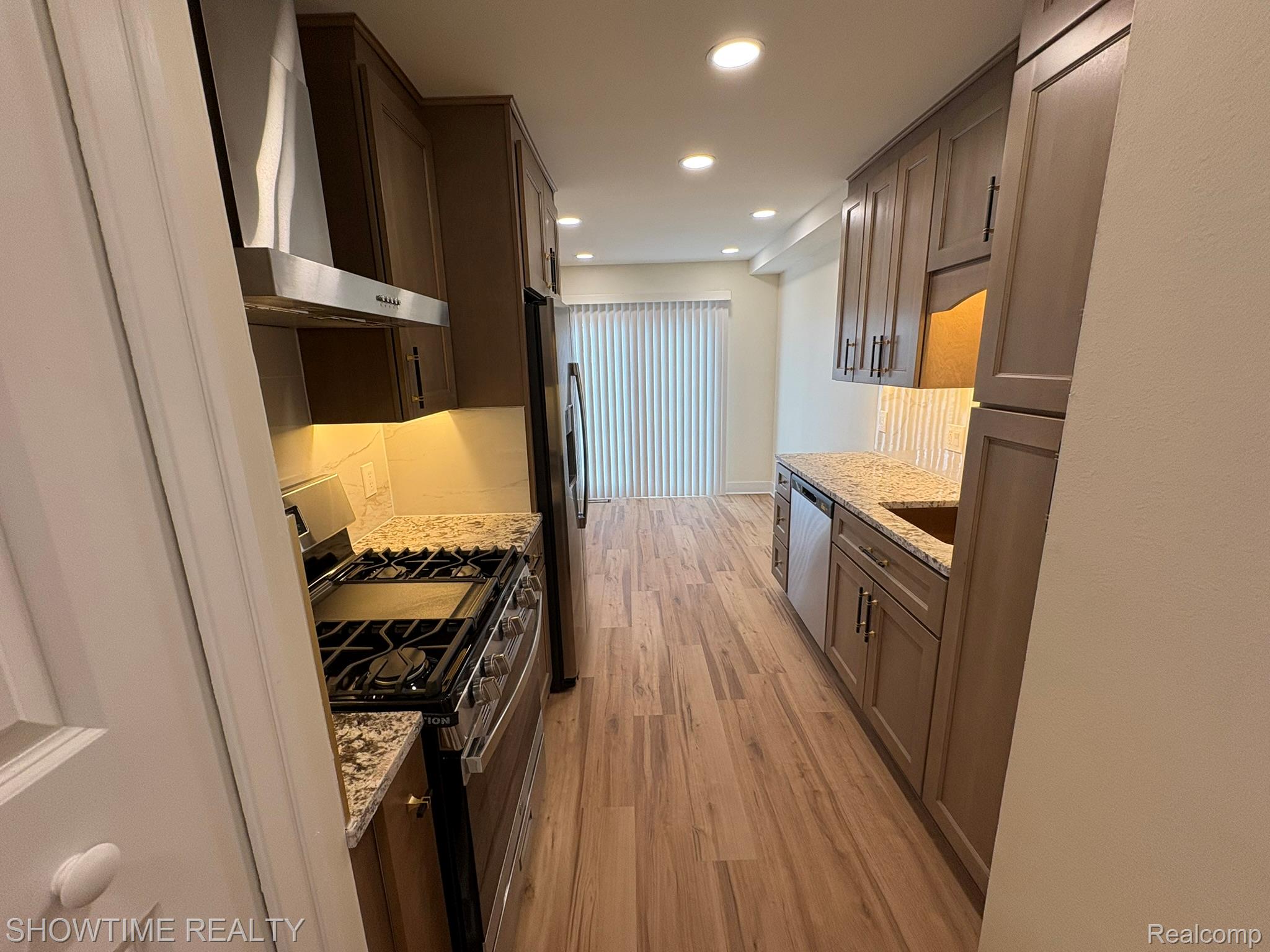 39525 Heatherheath Drive