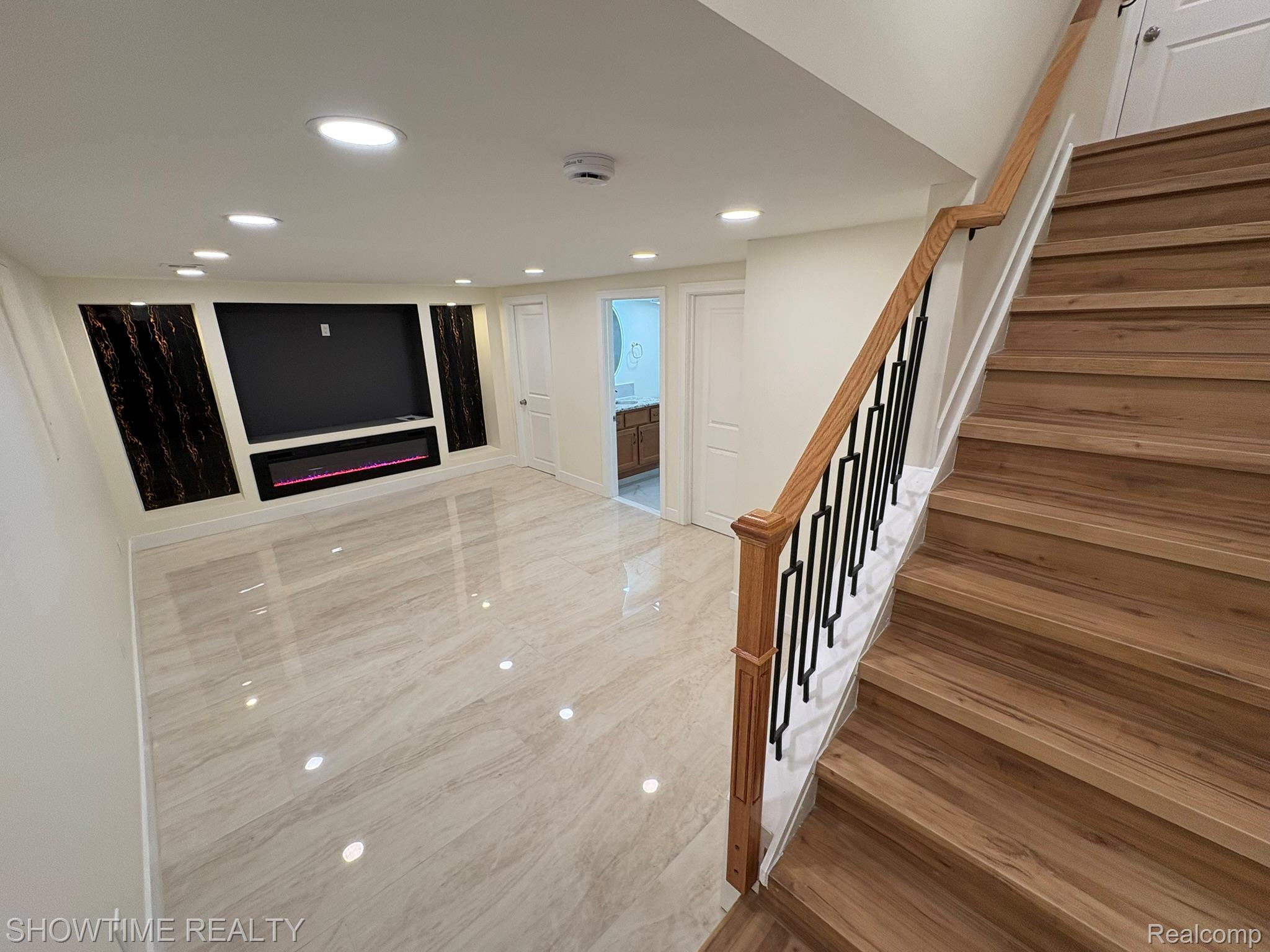 39525 Heatherheath Drive