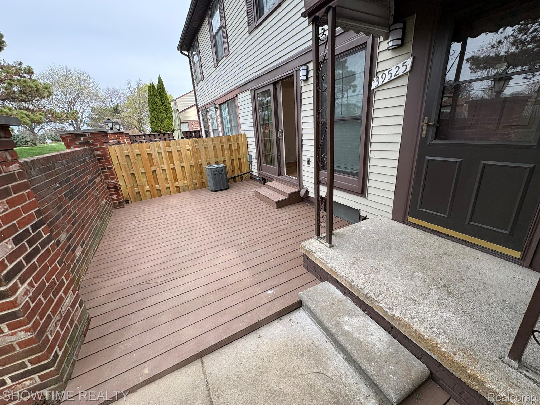 39525 Heatherheath Drive