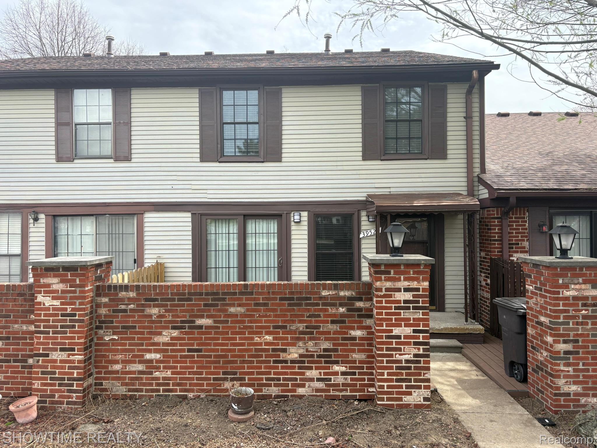 39525 Heatherheath Drive