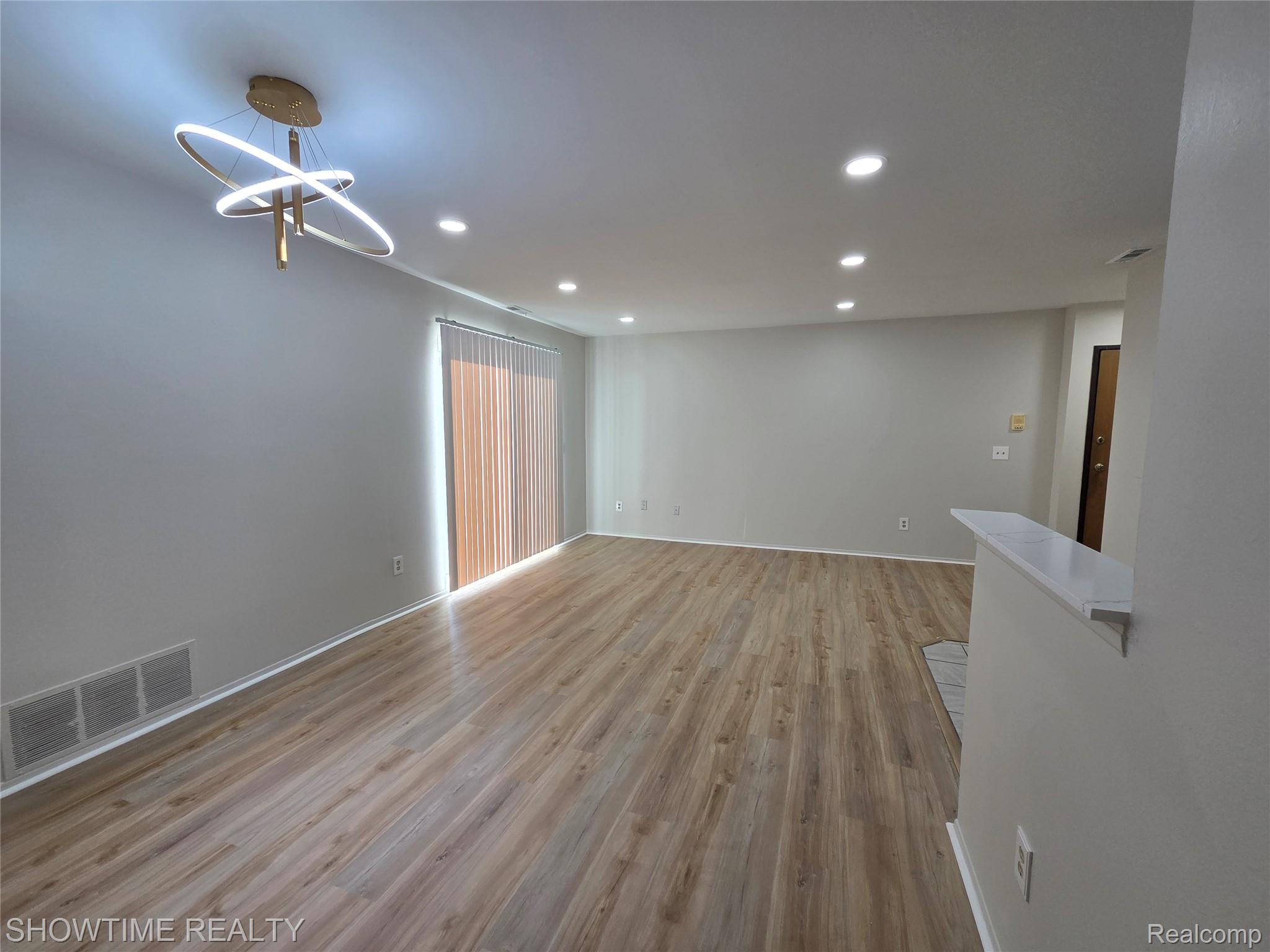 43441 Cape Drive