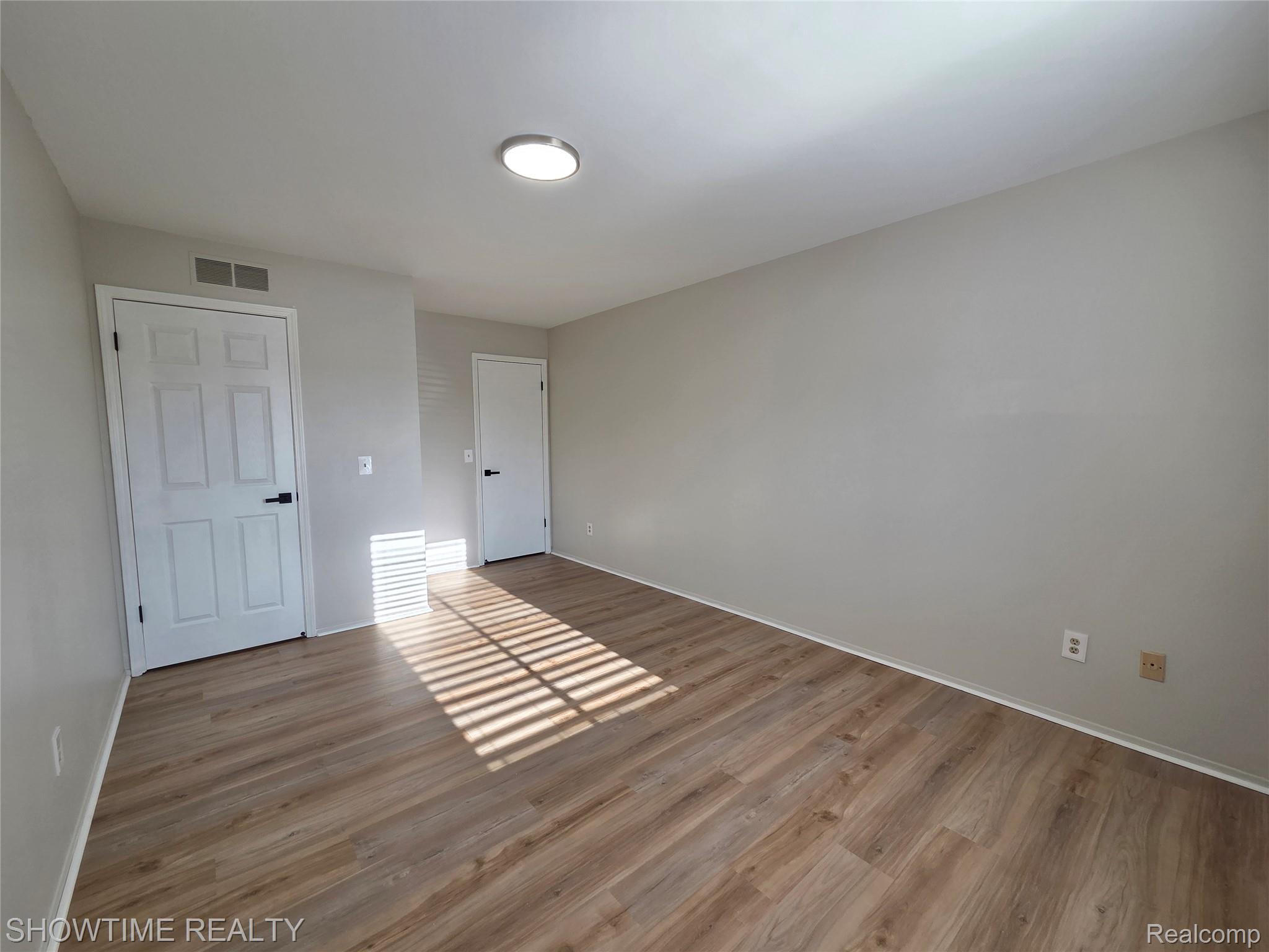 43441 Cape Drive