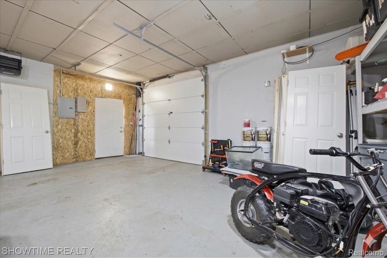 13912 22 Mile Road