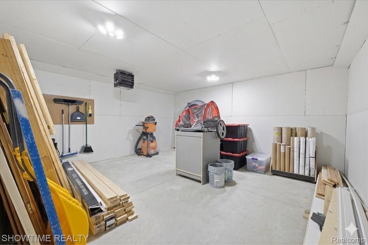 13912 22 Mile Road