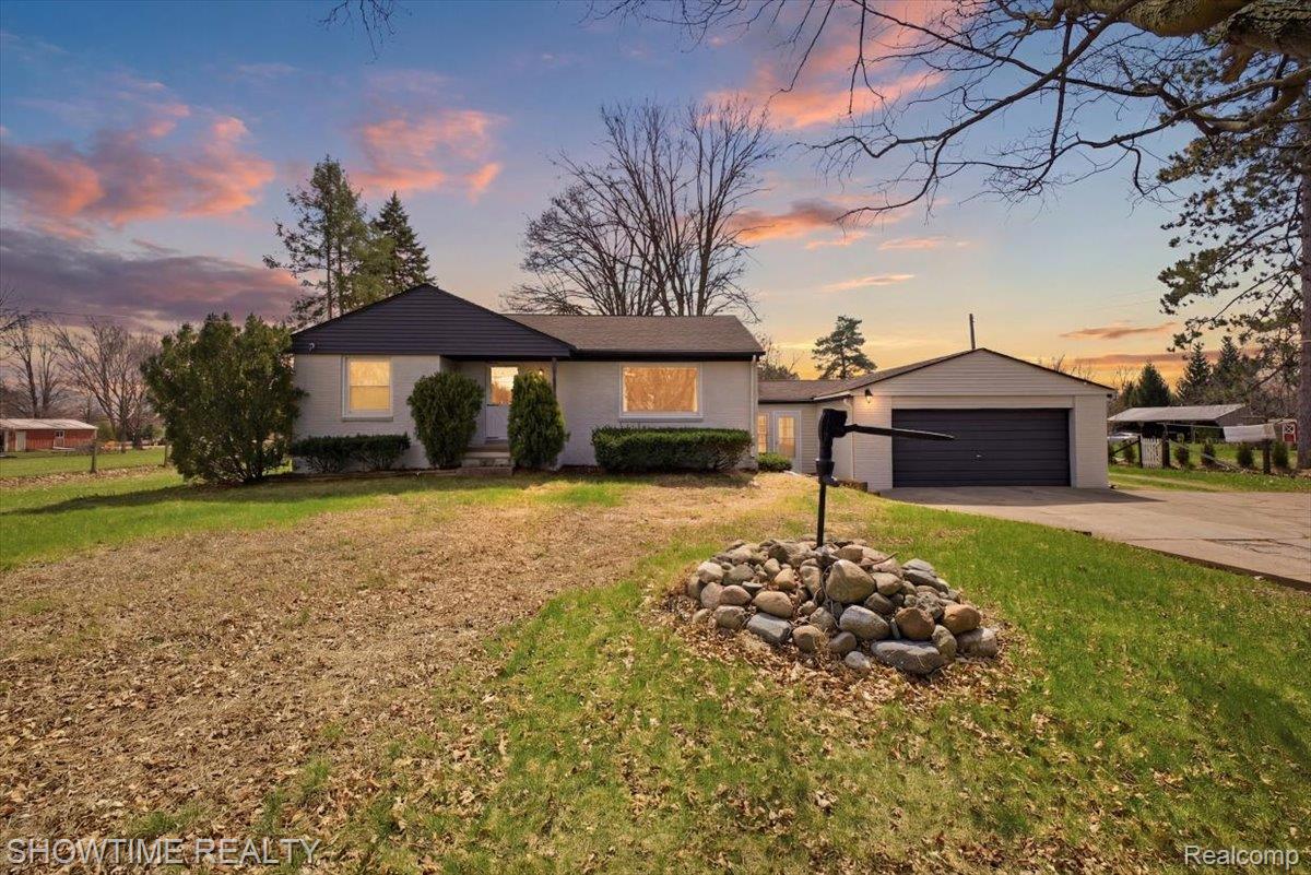13912 22 Mile Road