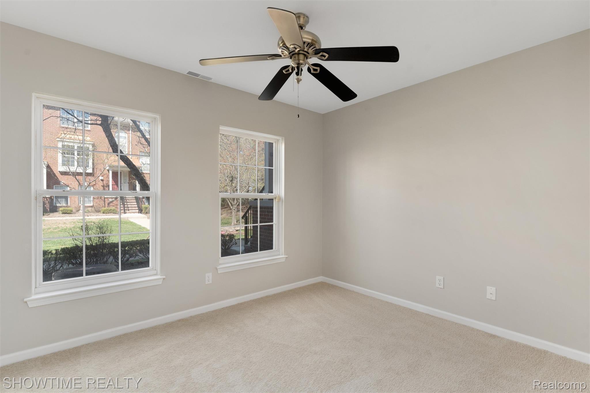 25457 Saint James