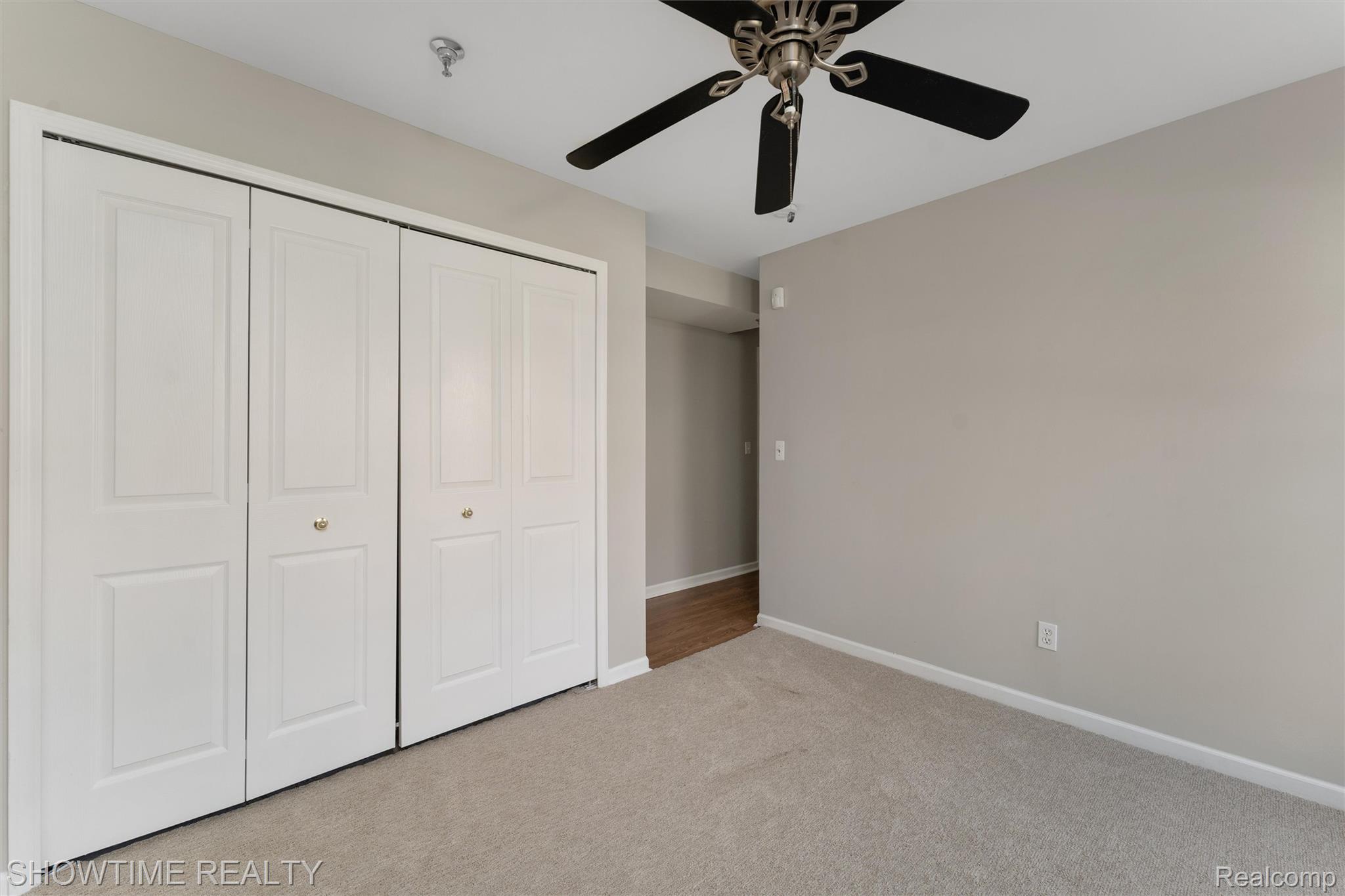 25457 Saint James