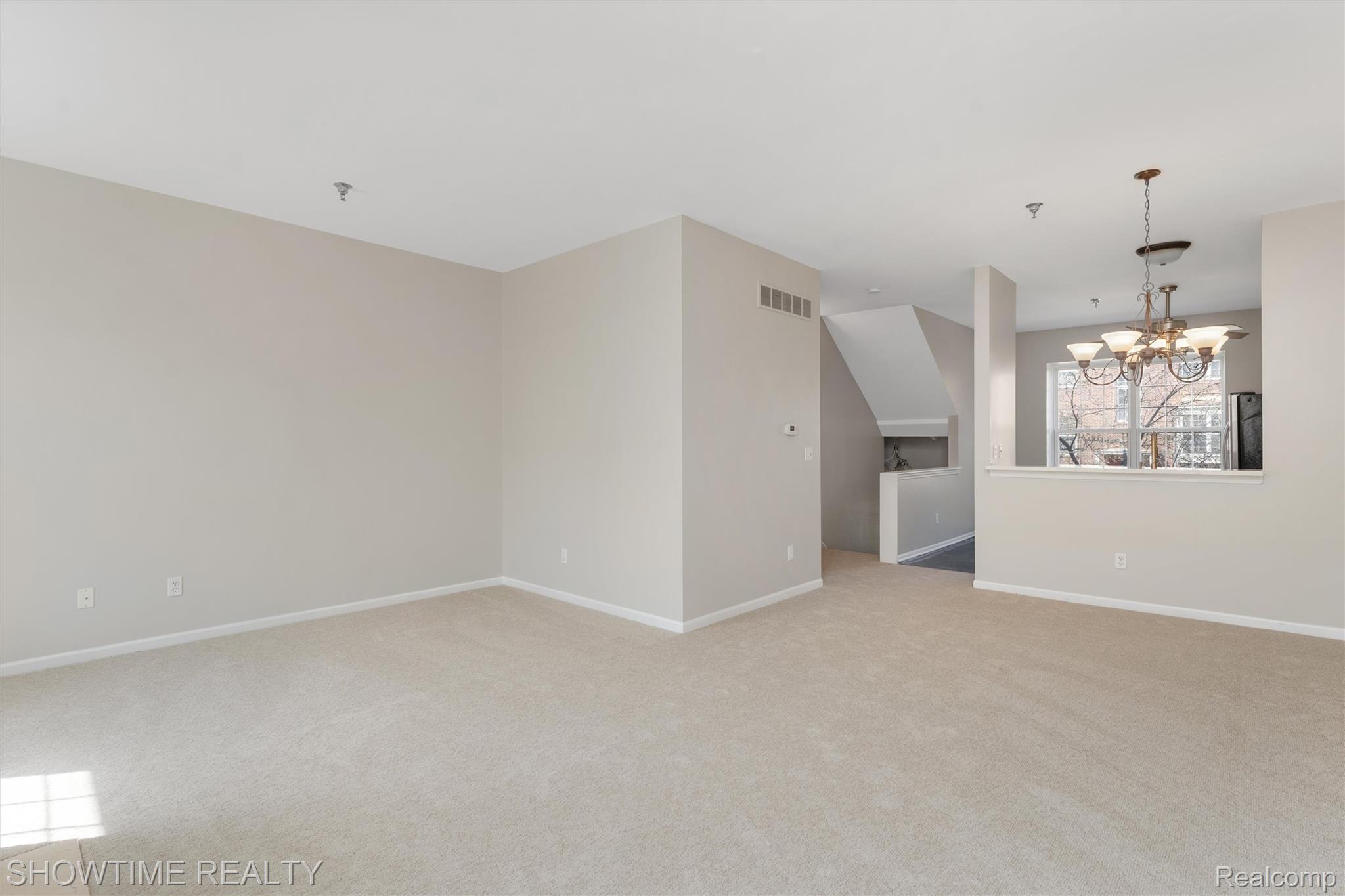 25457 Saint James