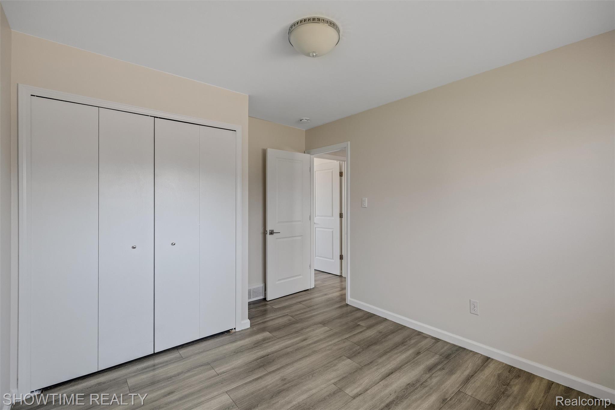 11287 Brougham Drive