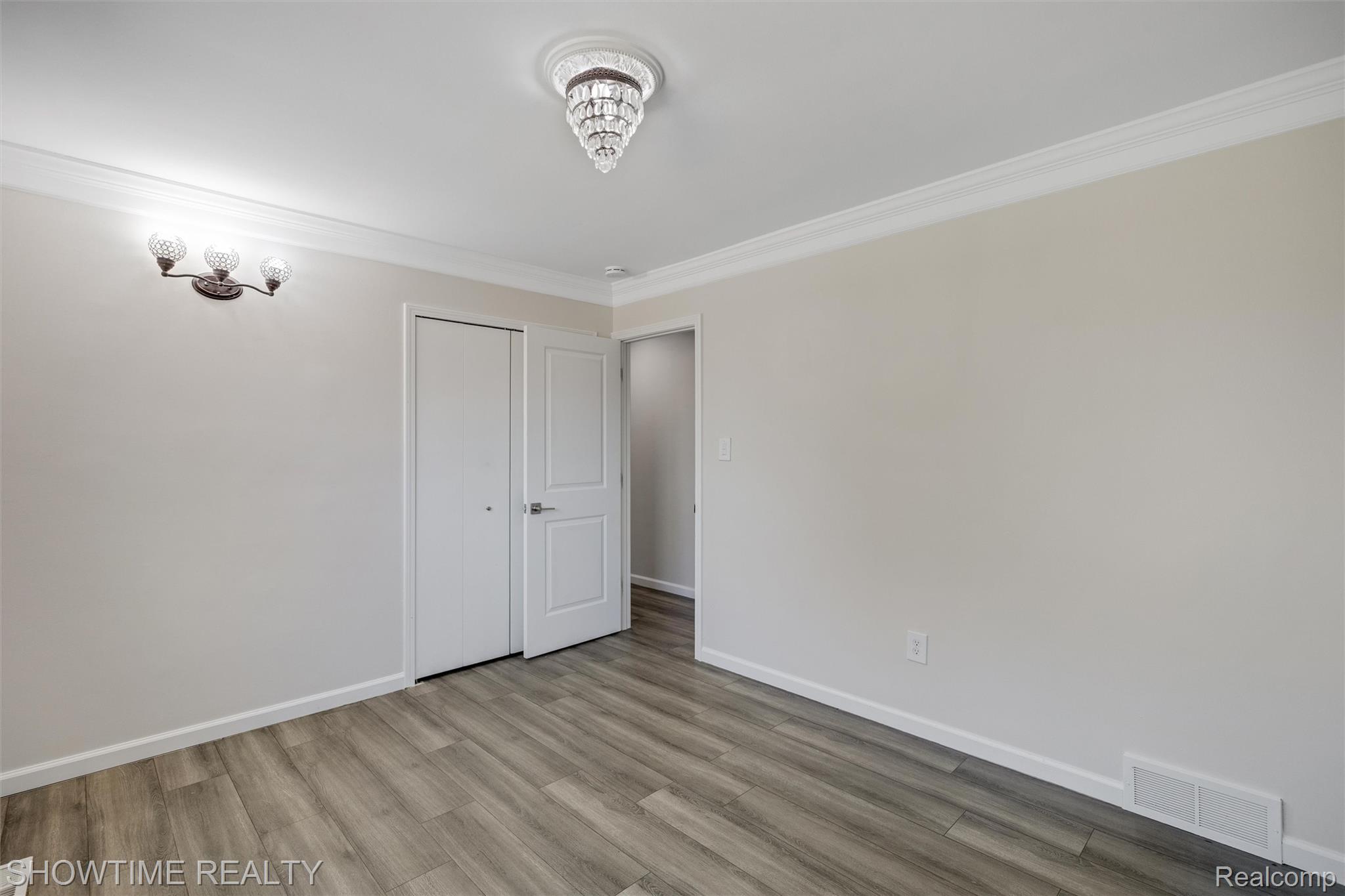 11287 Brougham Drive