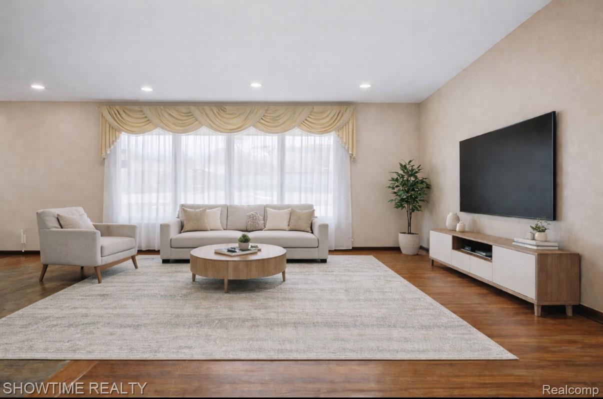 16515 Cederama Drive