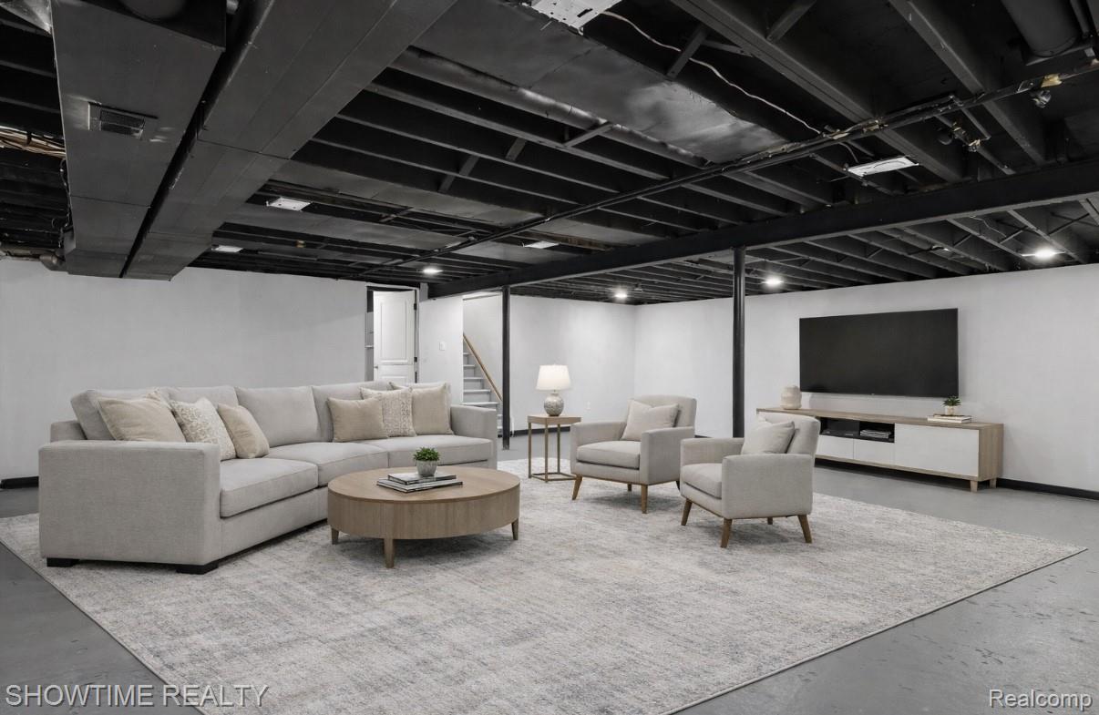 16515 Cederama Drive