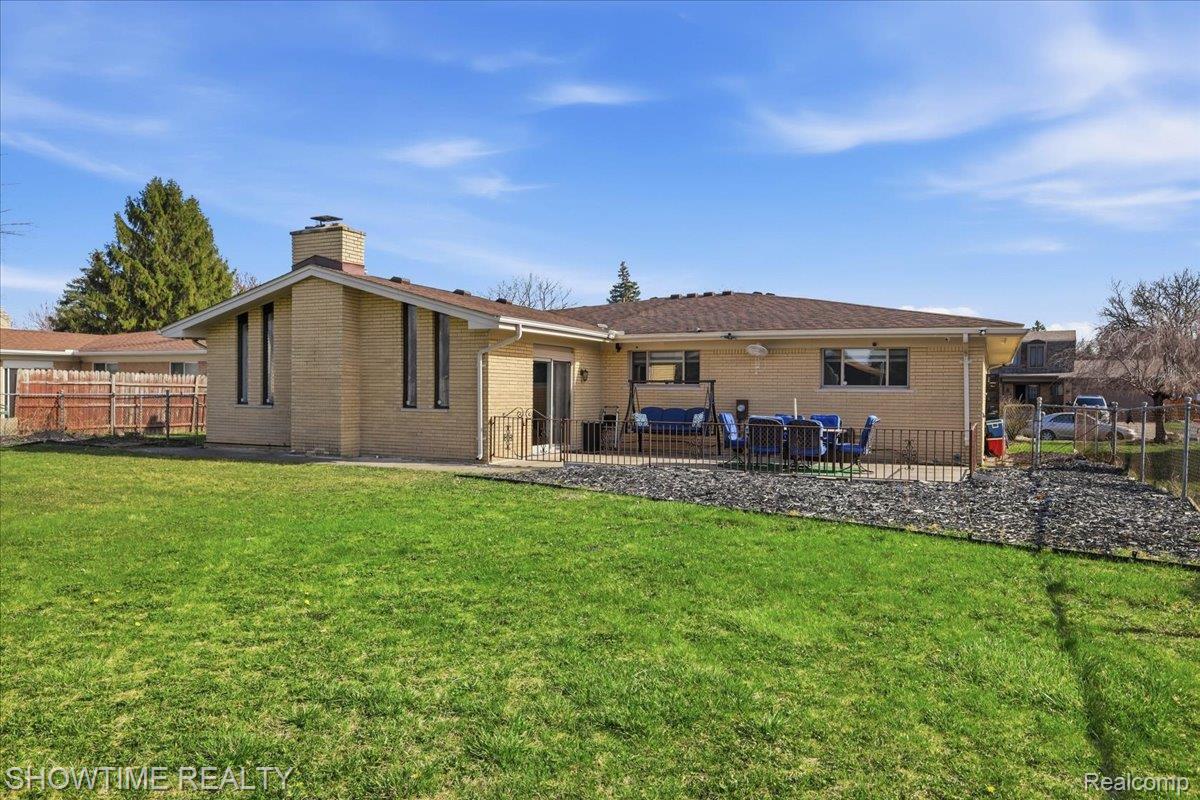 16515 Cederama Drive