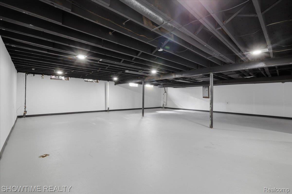 16515 Cederama Drive