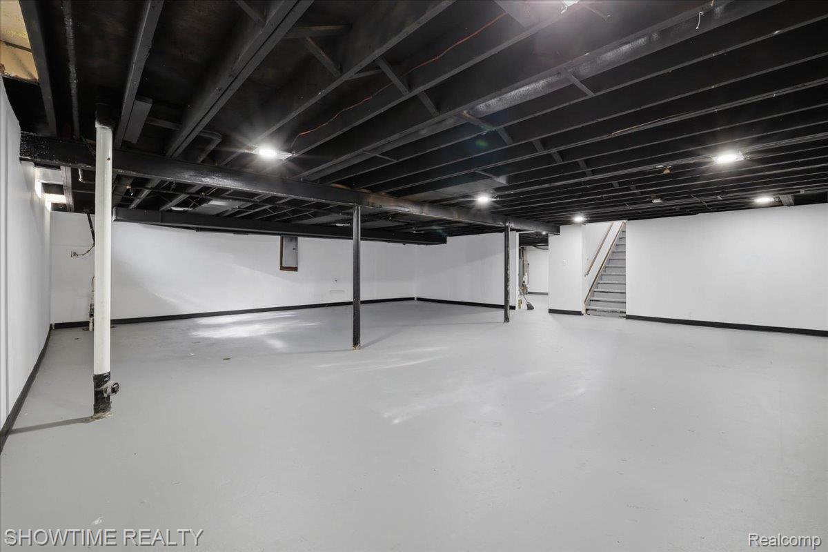 16515 Cederama Drive