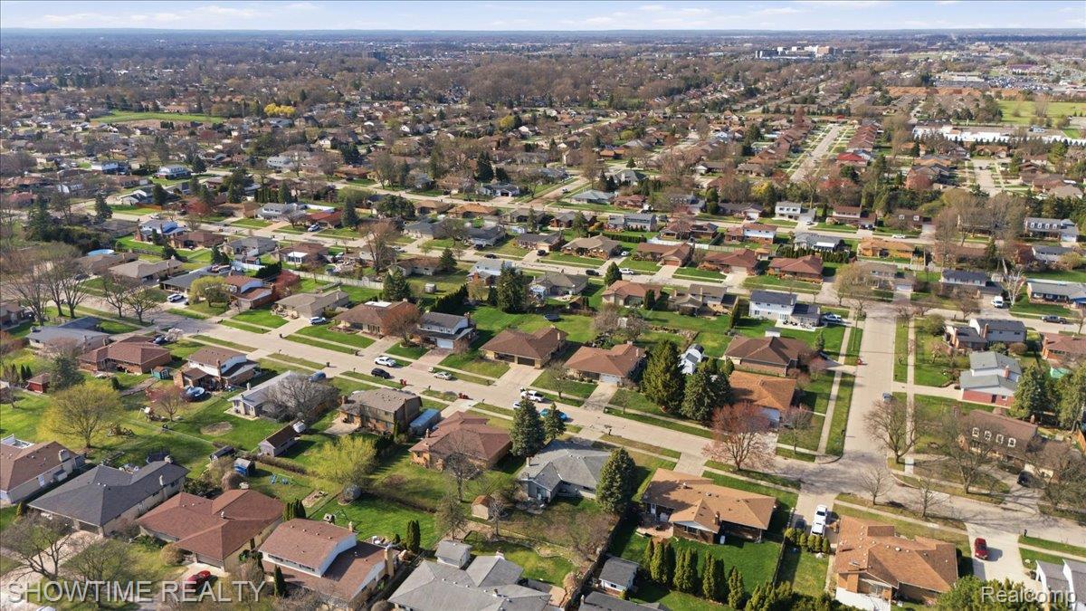 16515 Cederama Drive