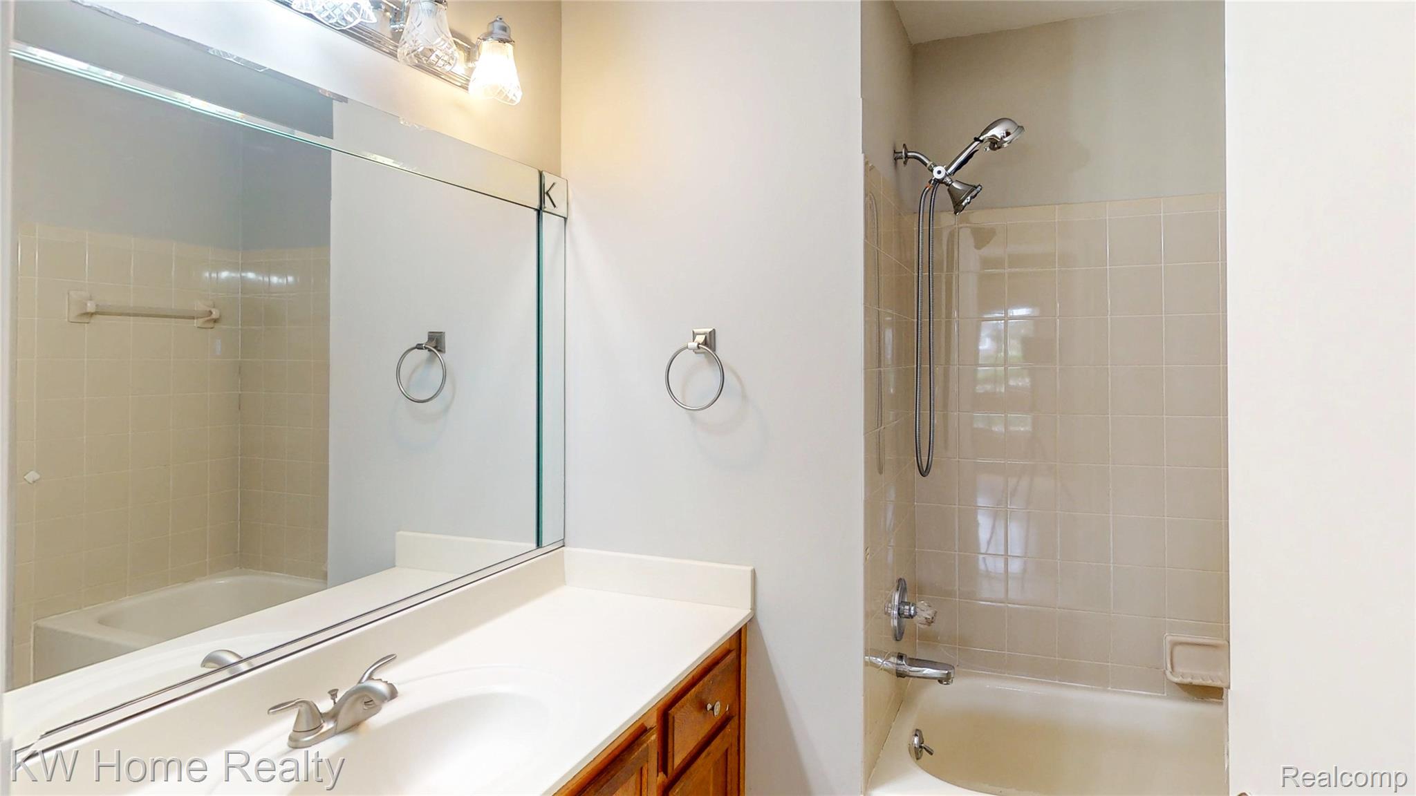 15769 Balfour Drive 22