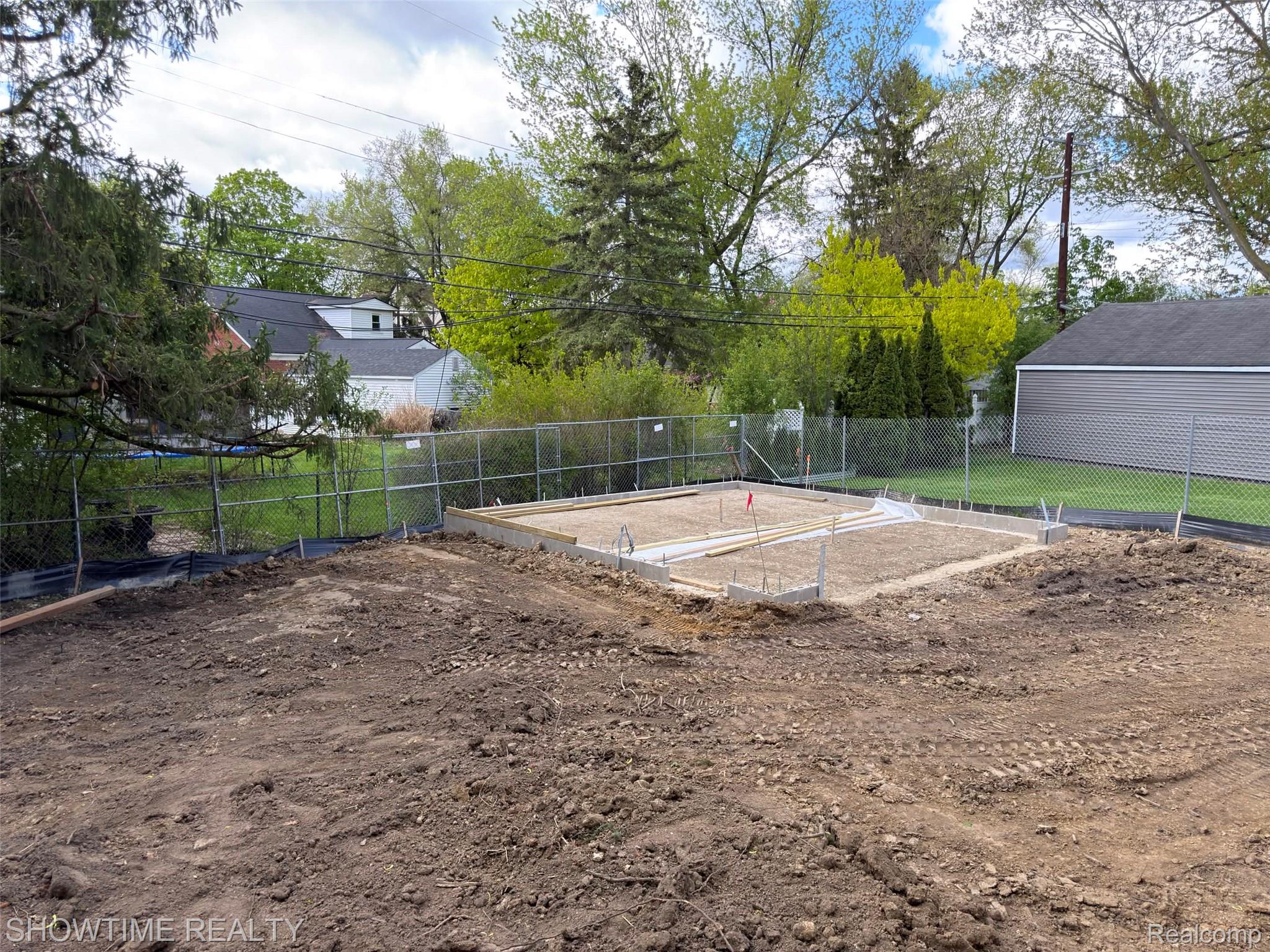 1623 Taunton Road