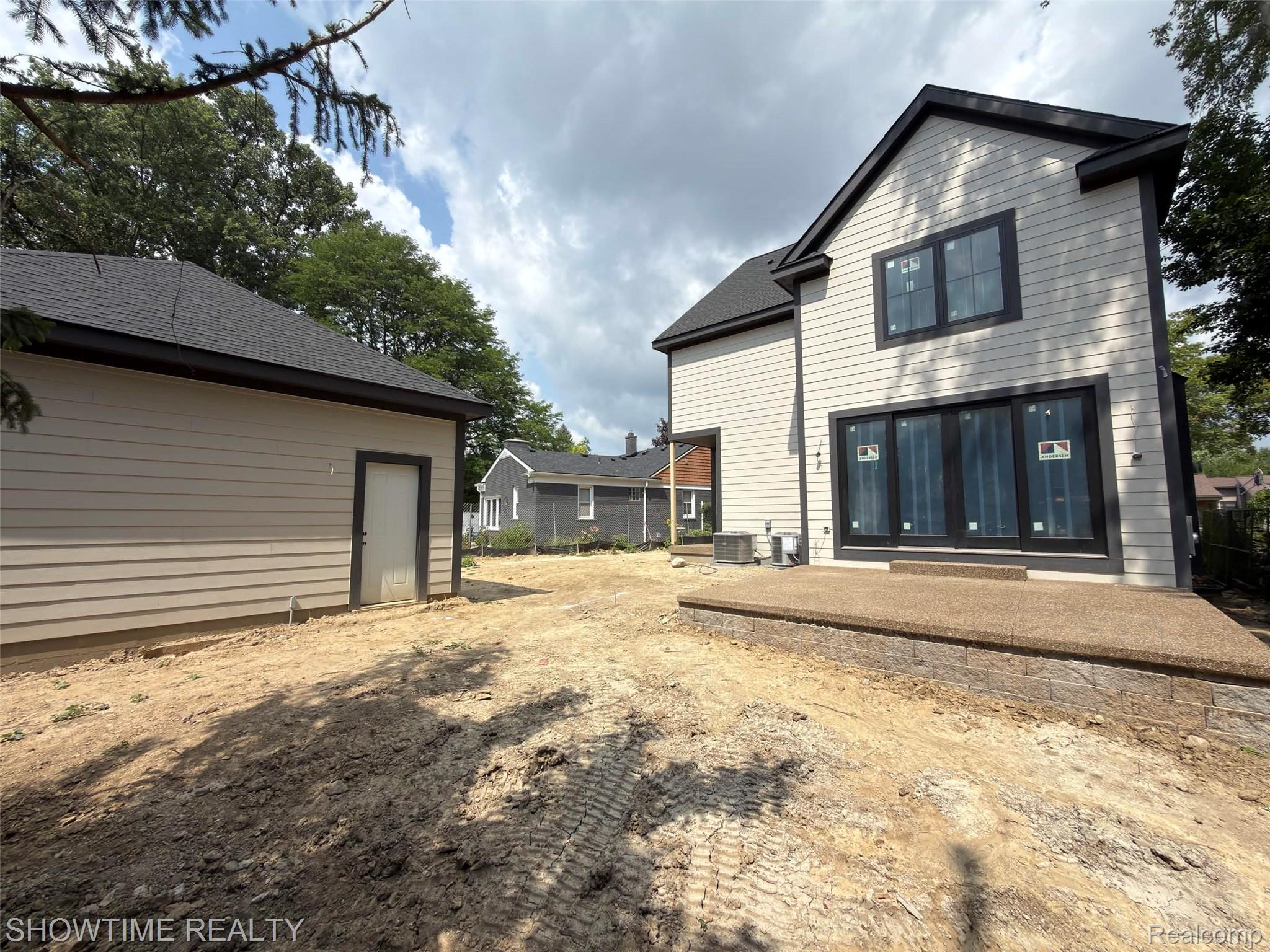 1623 Taunton Road