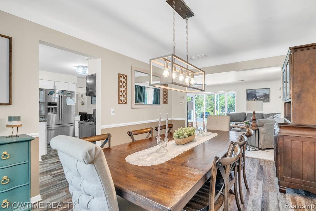 5211 Lakeshore Road