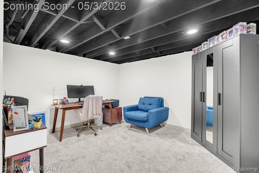 5211 Lakeshore Road