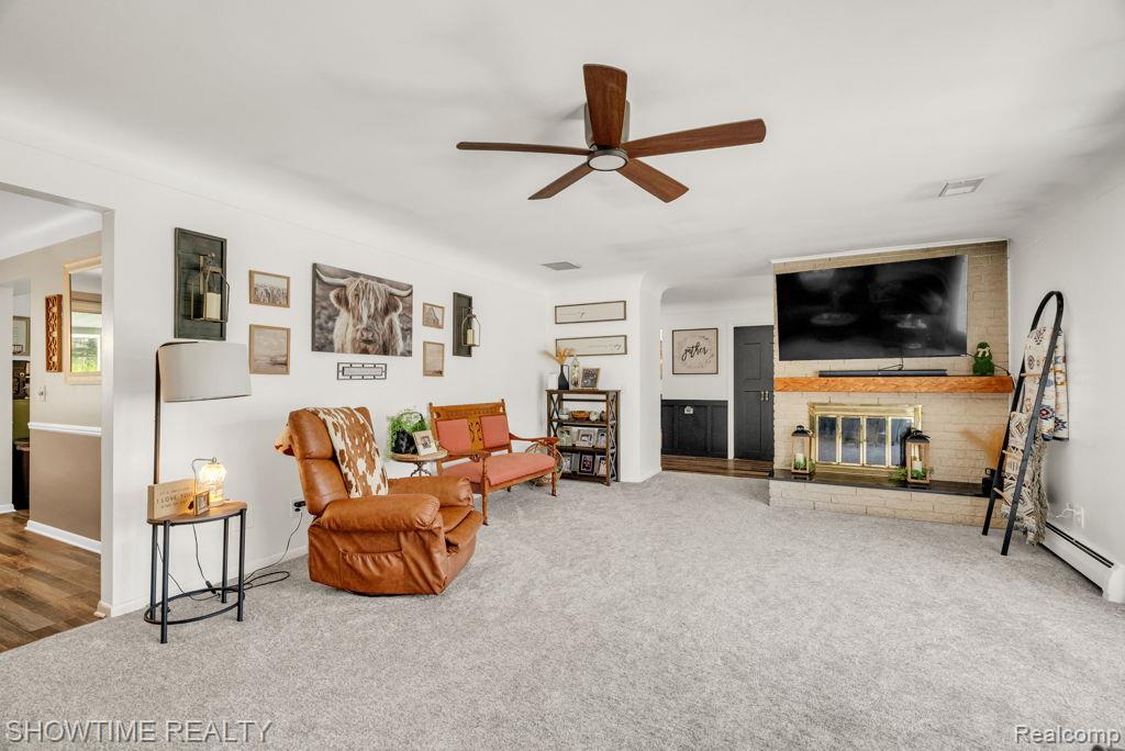 5211 Lakeshore Road
