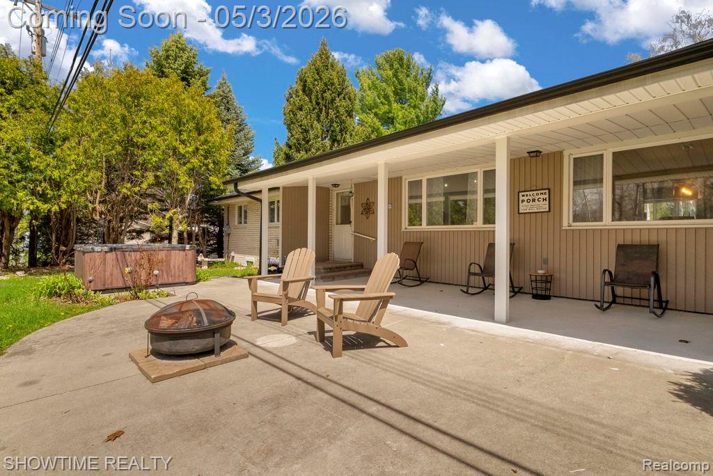 5211 Lakeshore Road