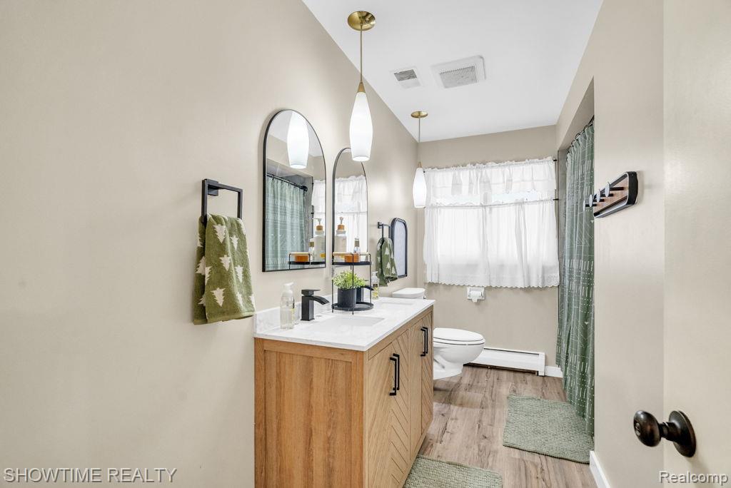 5211 Lakeshore Road