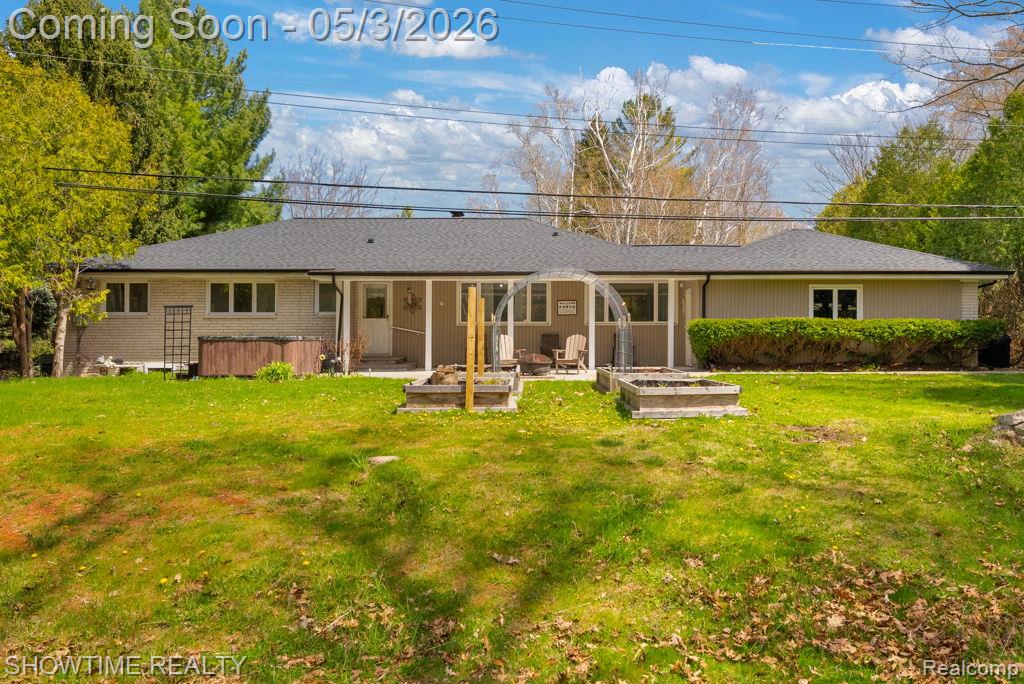5211 Lakeshore Road