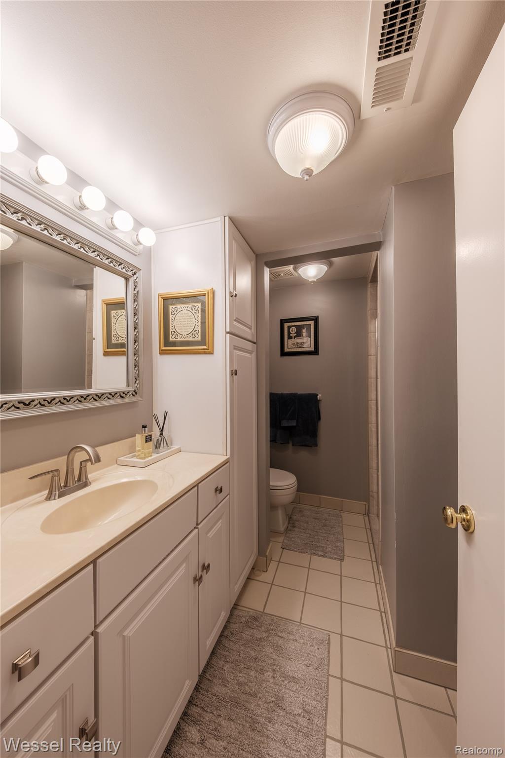 117 Coachlamp Road