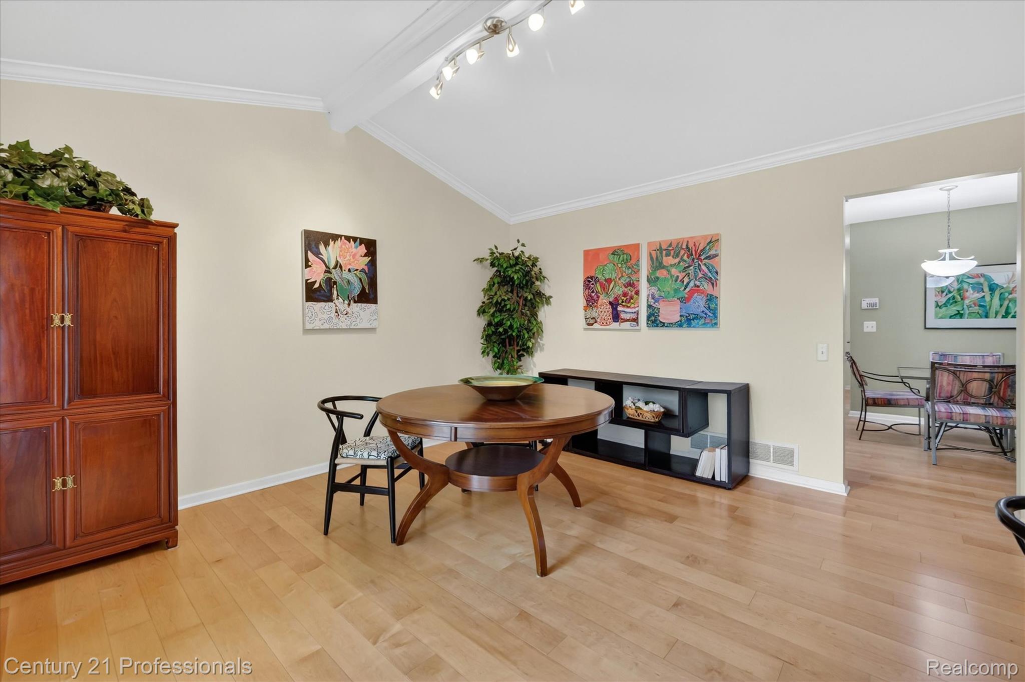 134 Foxboro Drive