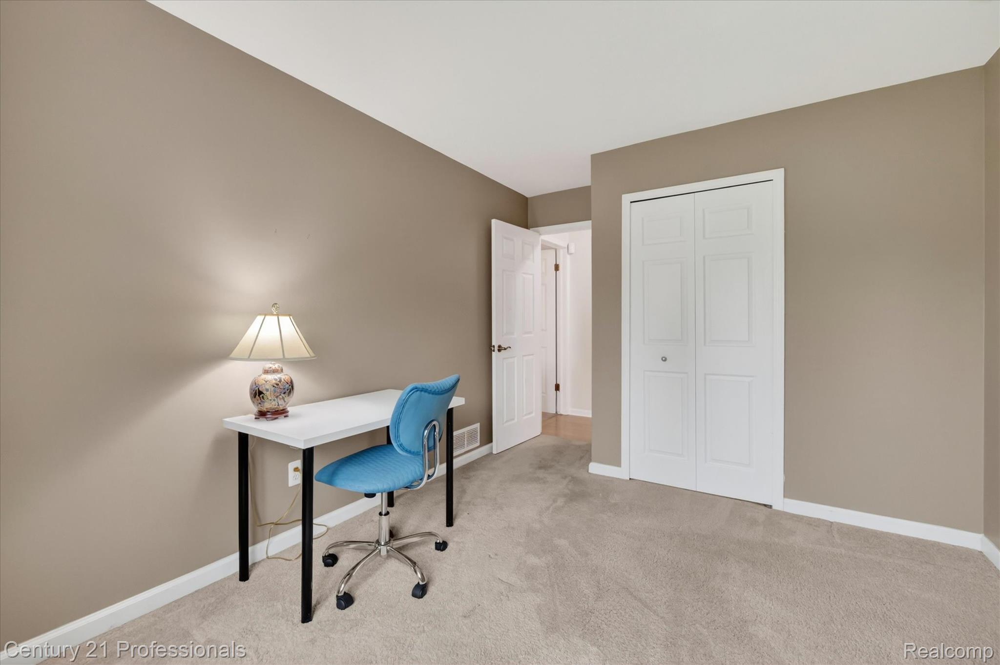 134 Foxboro Drive