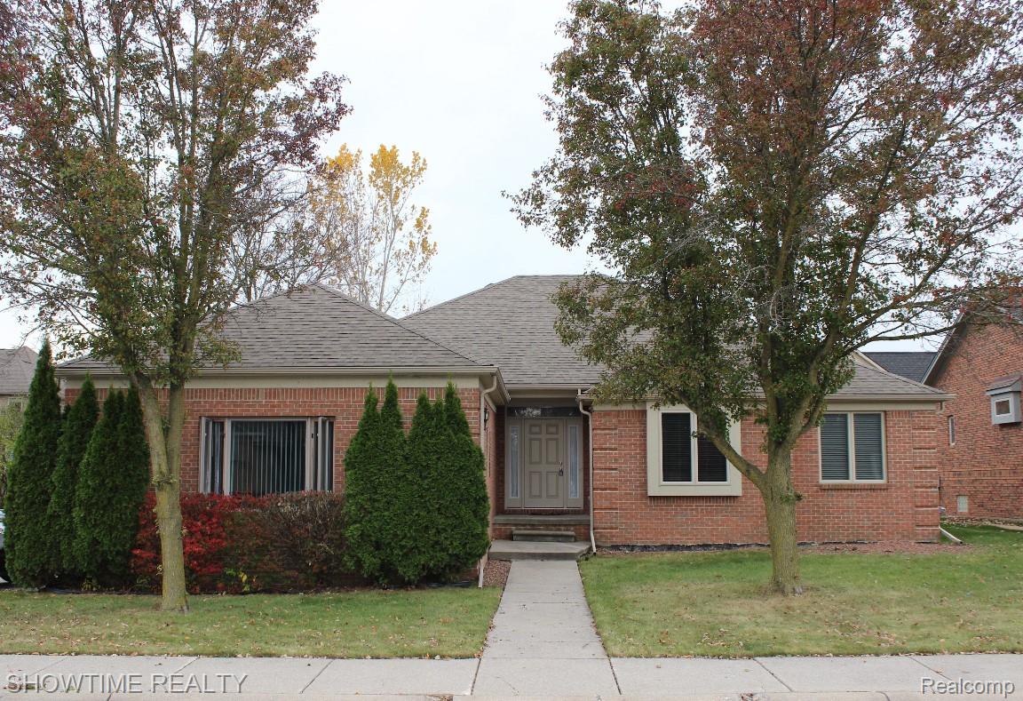 21130 PARKPLACE Lane