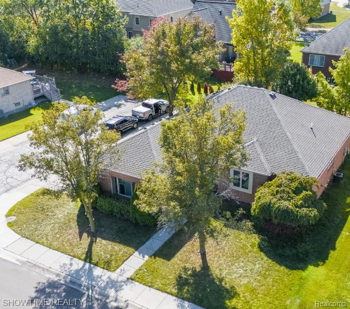 21130 PARKPLACE Lane