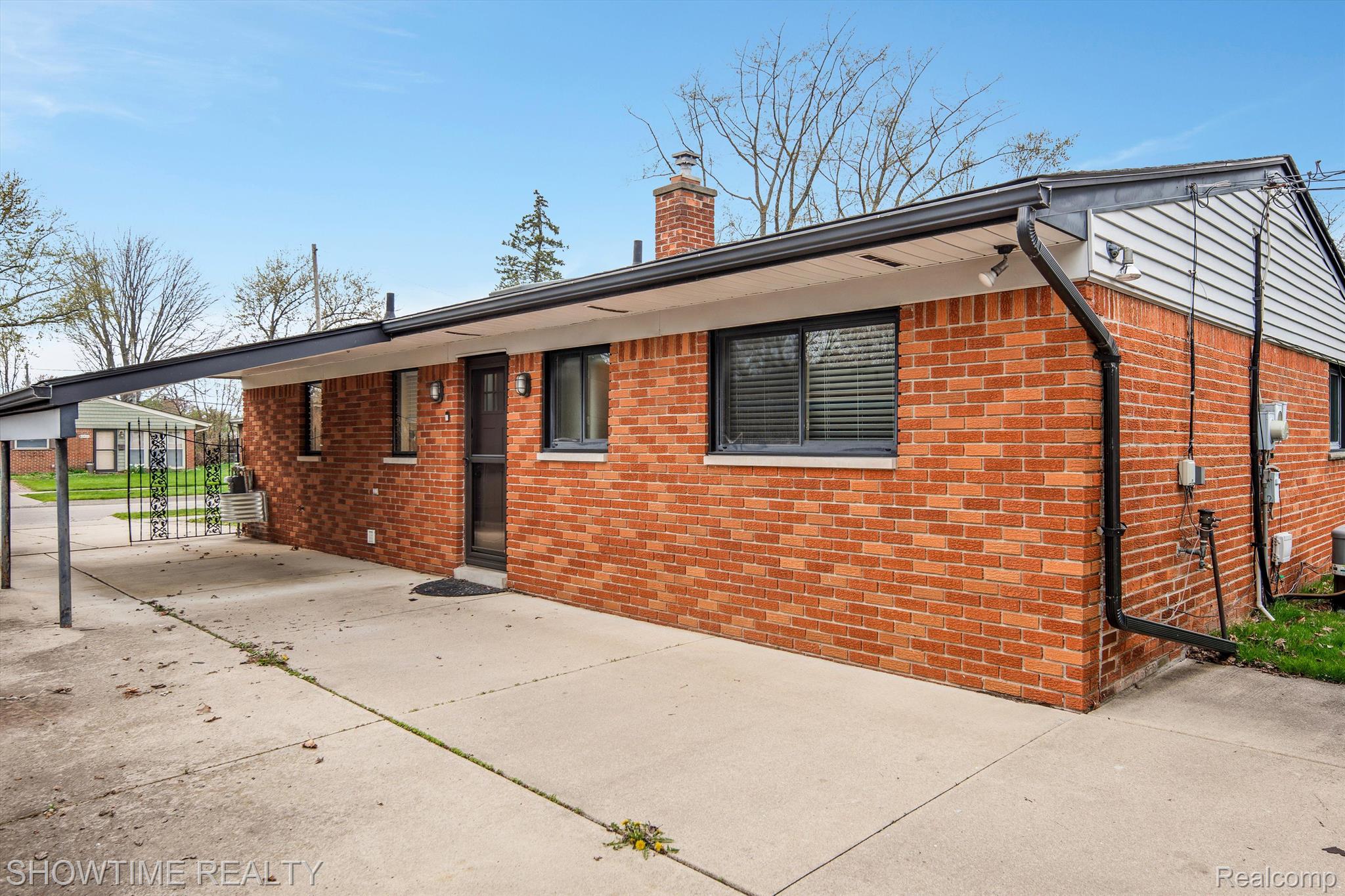 31810 BRIAR Lane