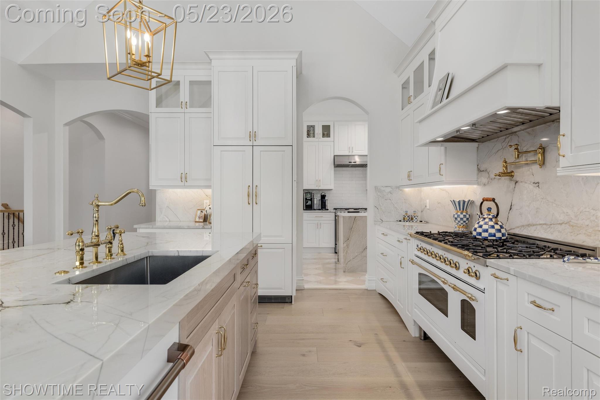 4805 Woodland Hills Drive