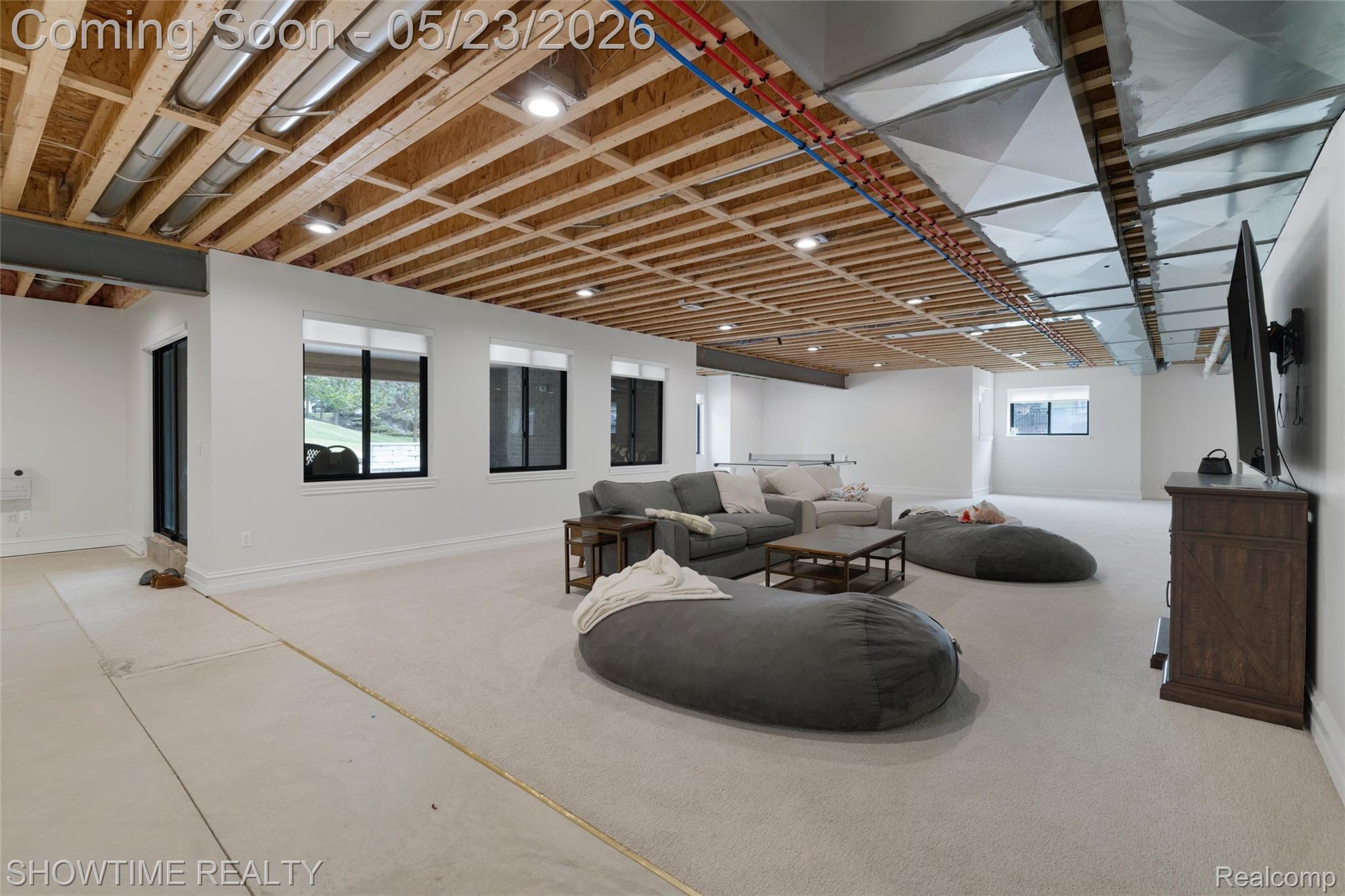 4805 Woodland Hills Drive