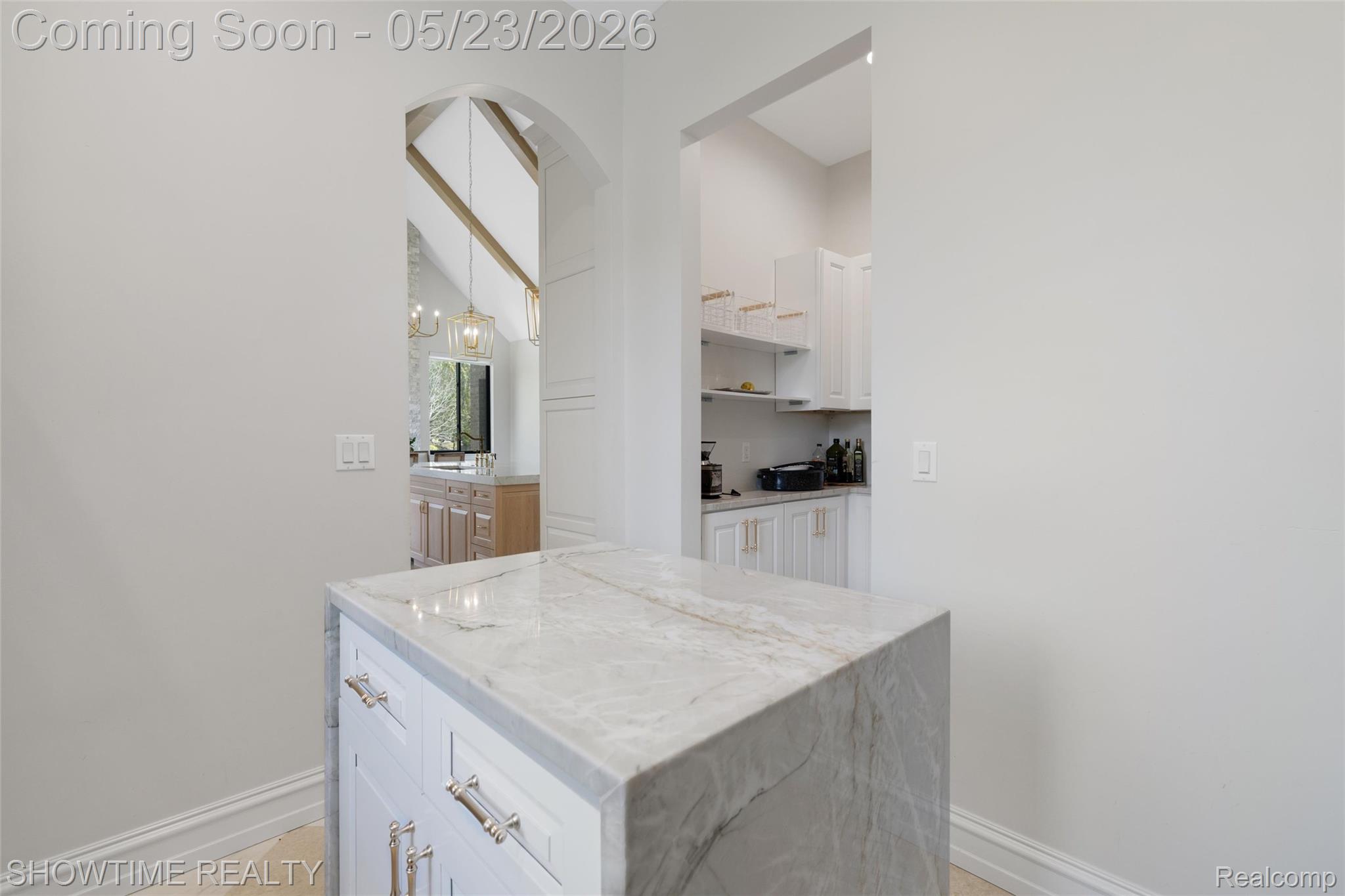 4805 Woodland Hills Drive