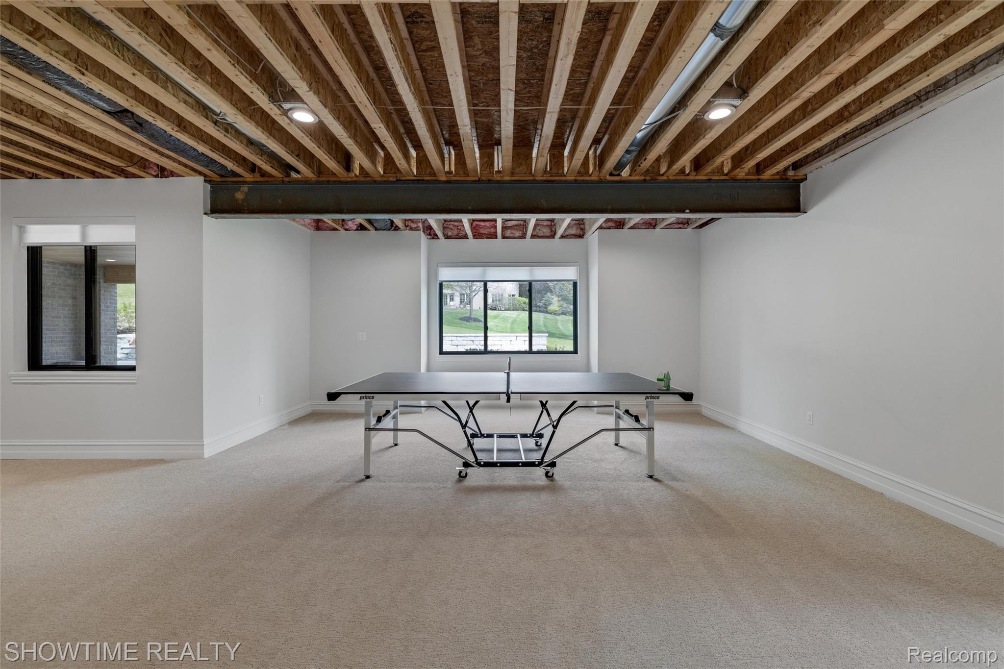 4805 Woodland Hills Drive