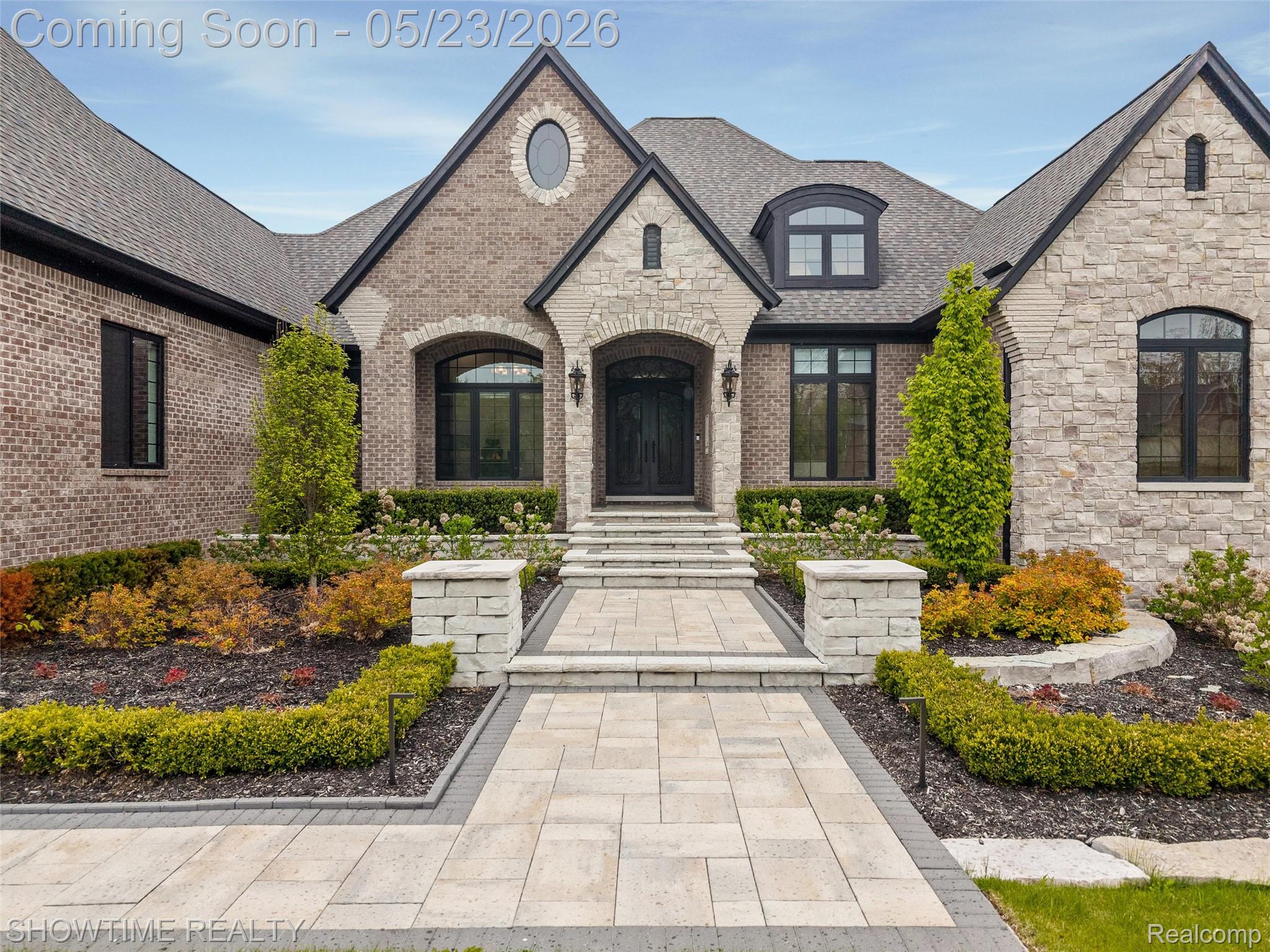 4805 Woodland Hills Drive