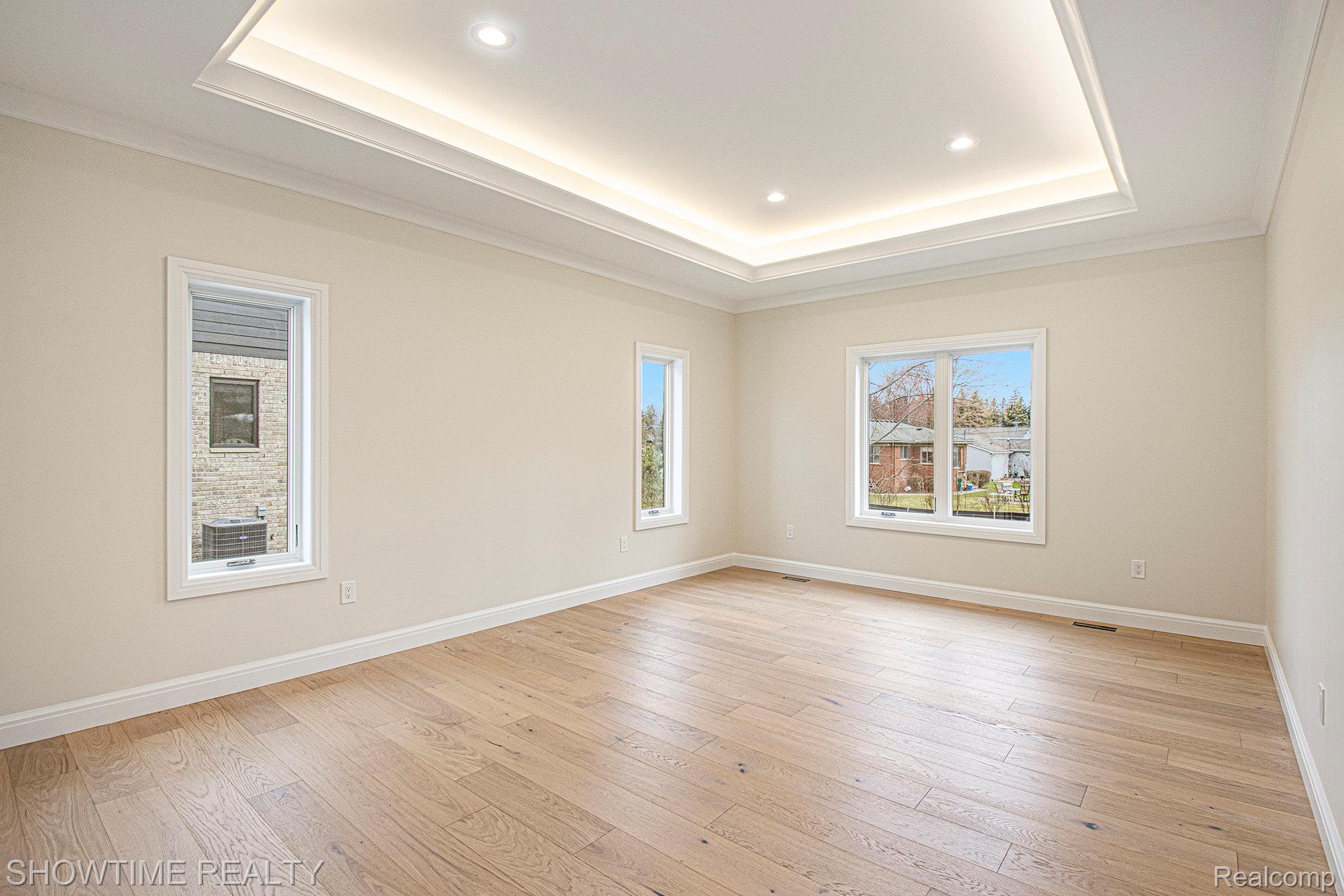11695 ENCORE Drive